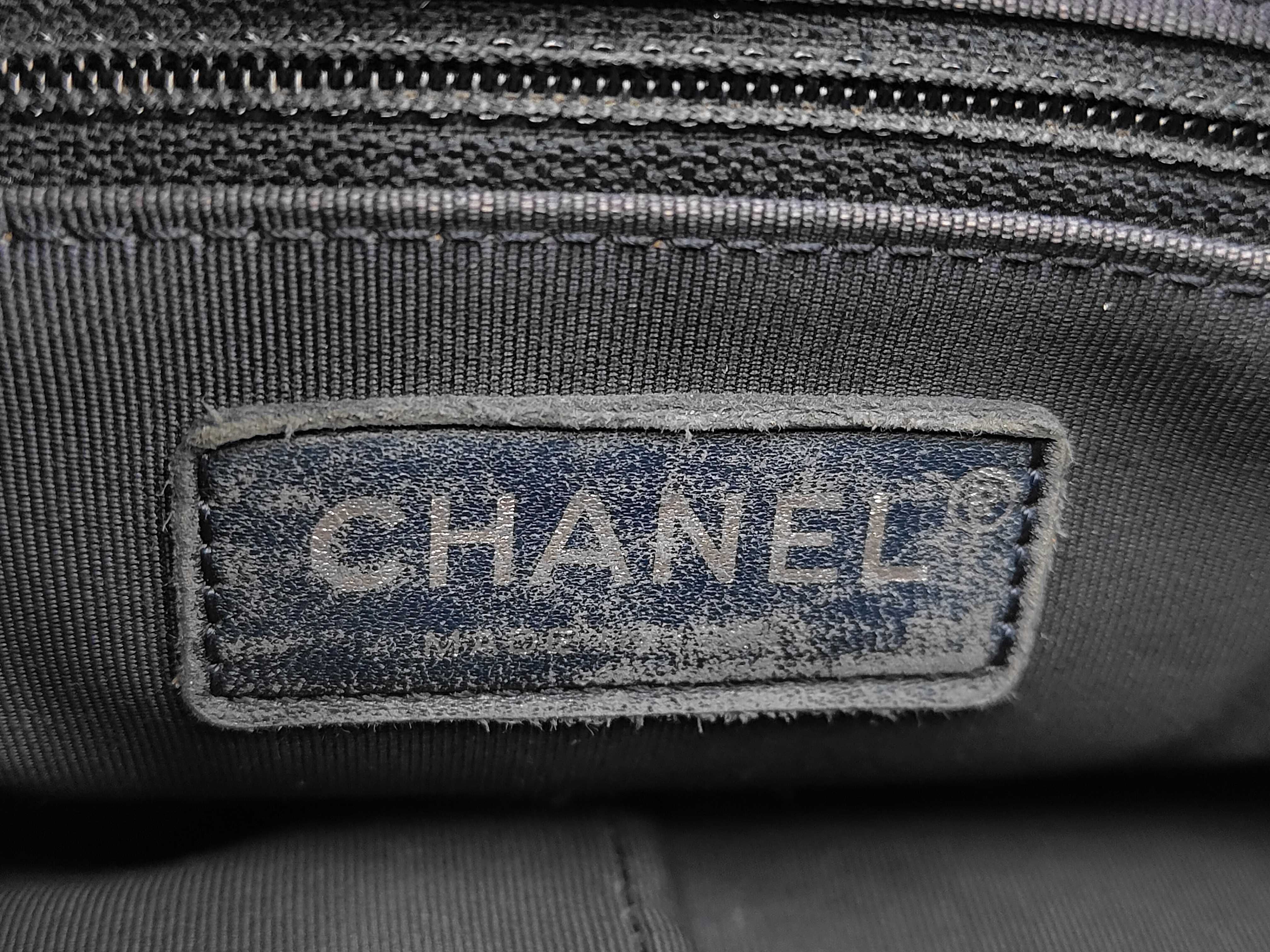 Gabrielle Chain Shoulder Bag, Serial Number 26 (8 digits), SG Hardware — view 12