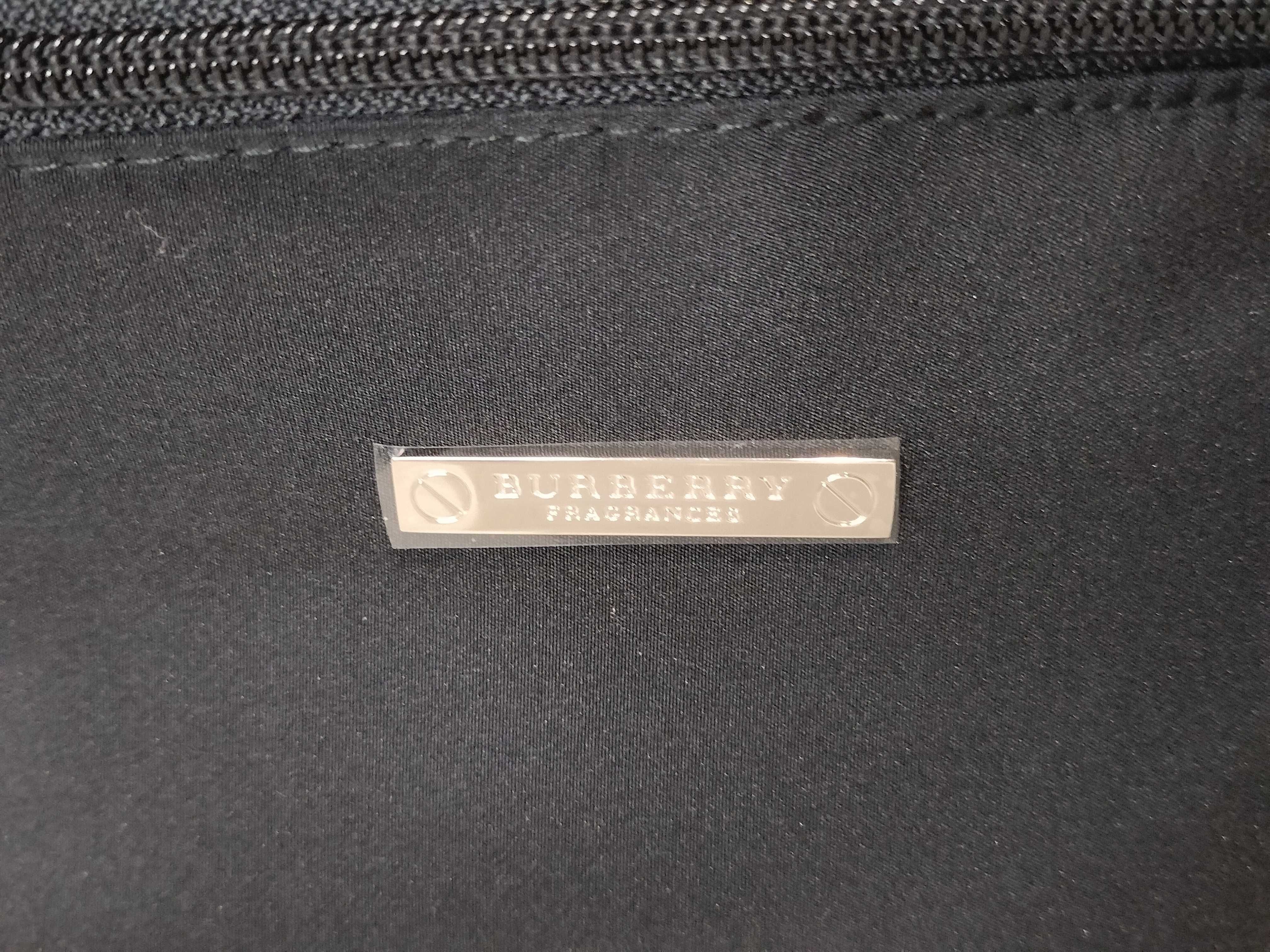 pouch — view 2
