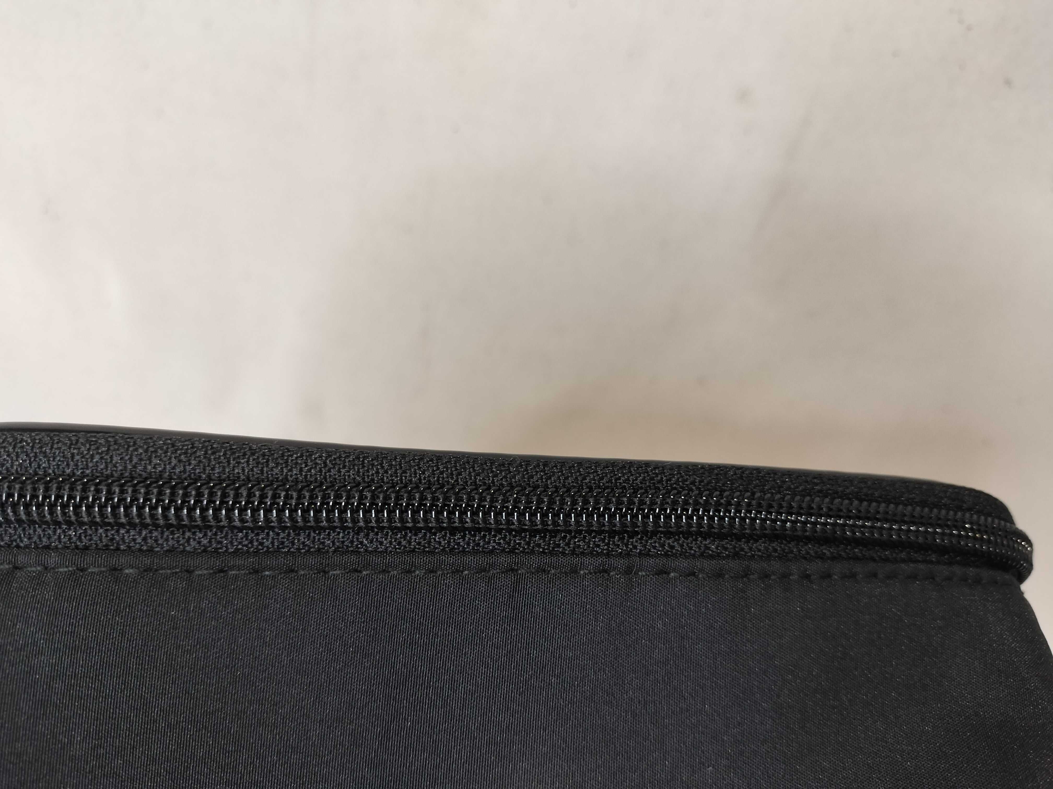 pouch — view 8