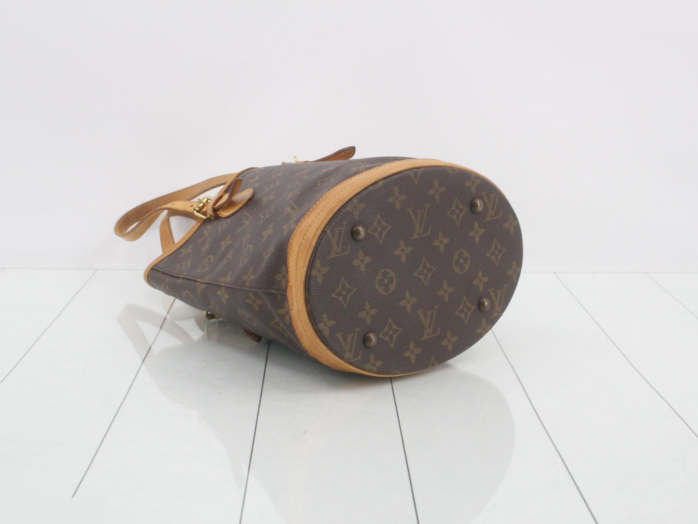 M42238 Bucket PM FL0022 — view 5