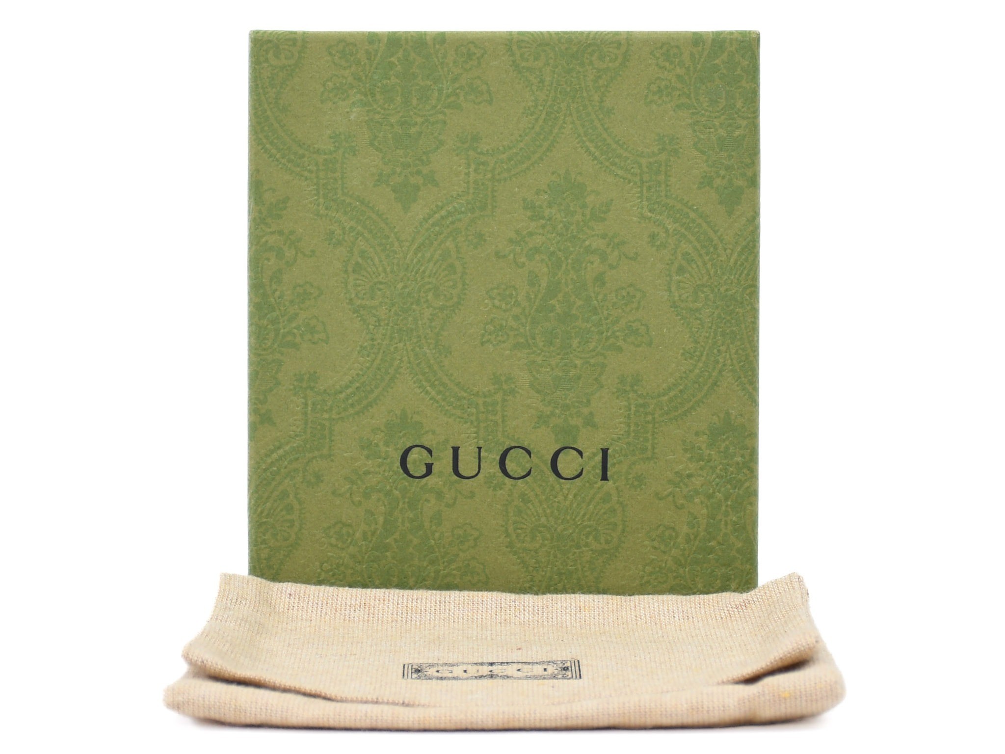 Comes with box and dust bag. Gucci GG Supreme 658610 Compact Wallet. — view 12