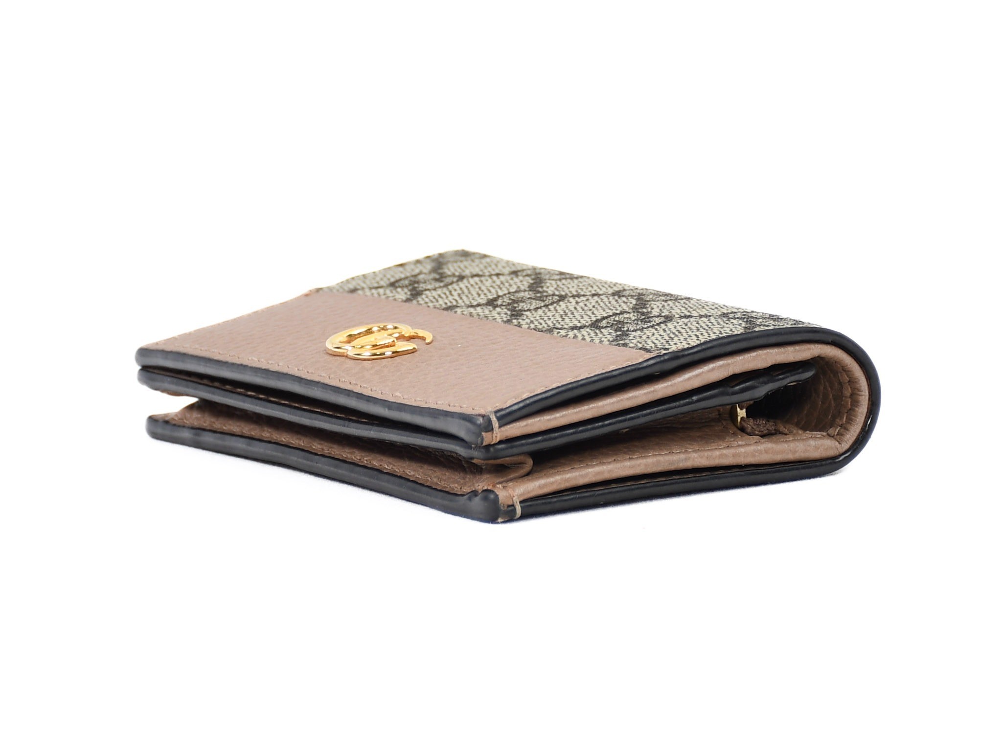 Comes with box and dust bag. Gucci GG Supreme 658610 Compact Wallet. — view 6