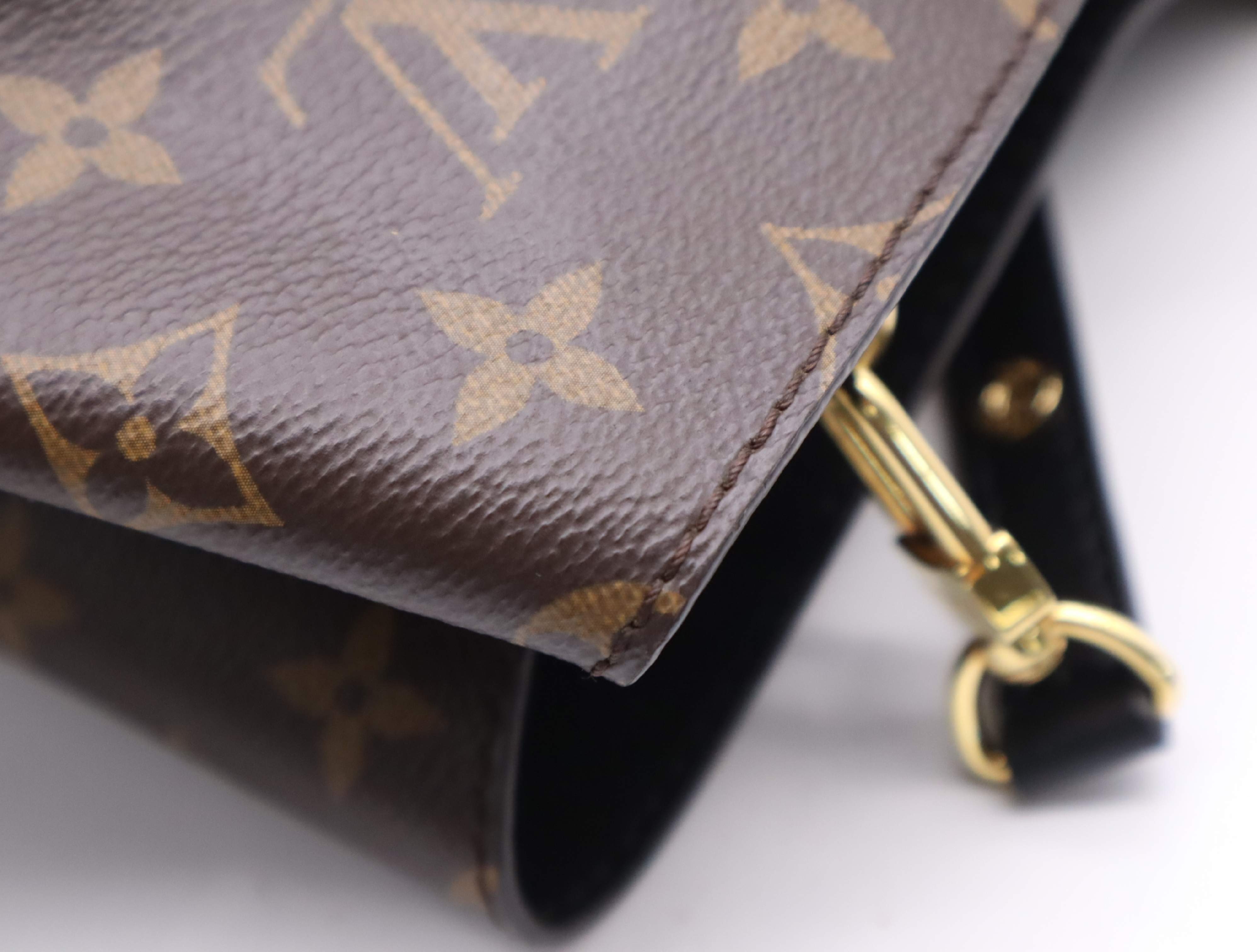 M44020 Monogram Neo Noe Noir Shoulder Bag with Shoulder Strap — view 8