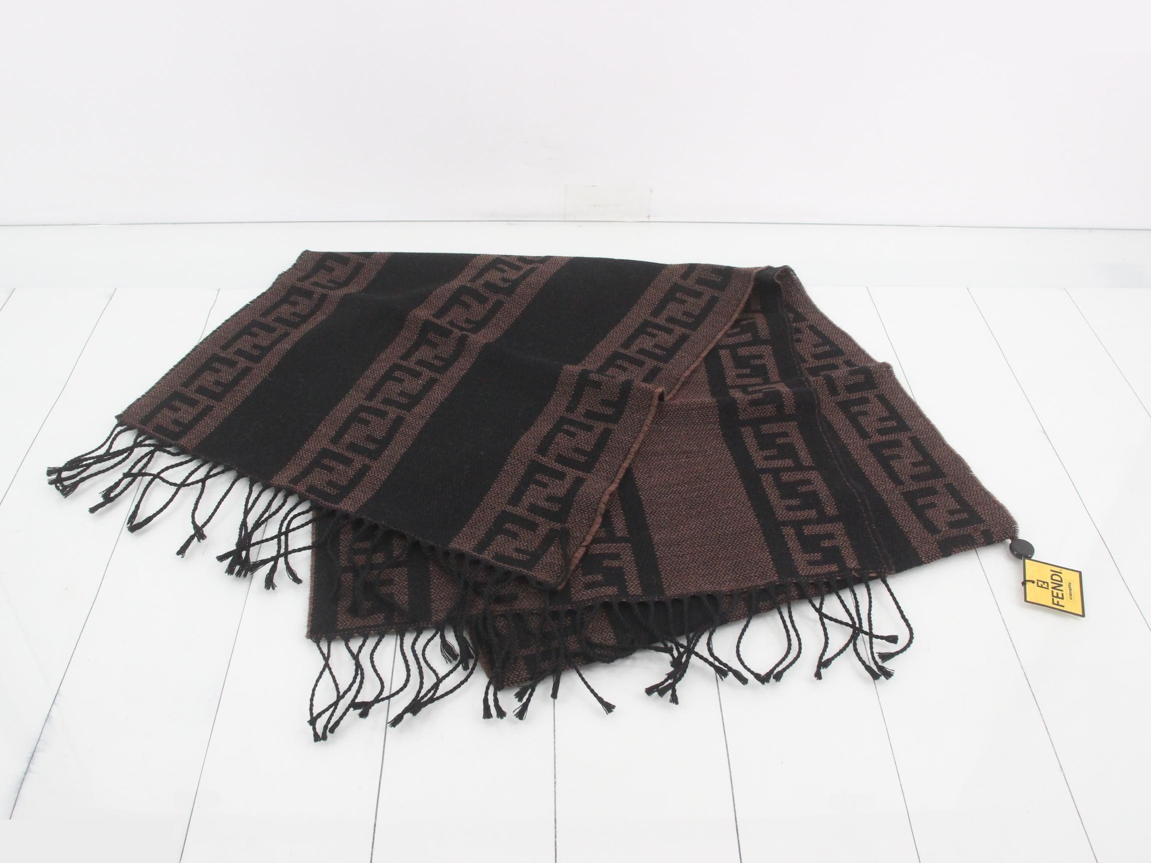 ZUCCA - Accessories, Scarves, and Small Items — view 2
