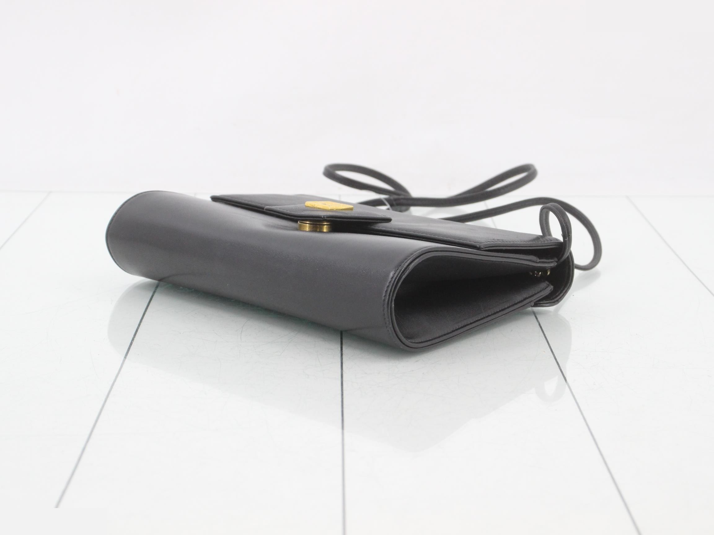 Shoulder bag, leather, black — view 6