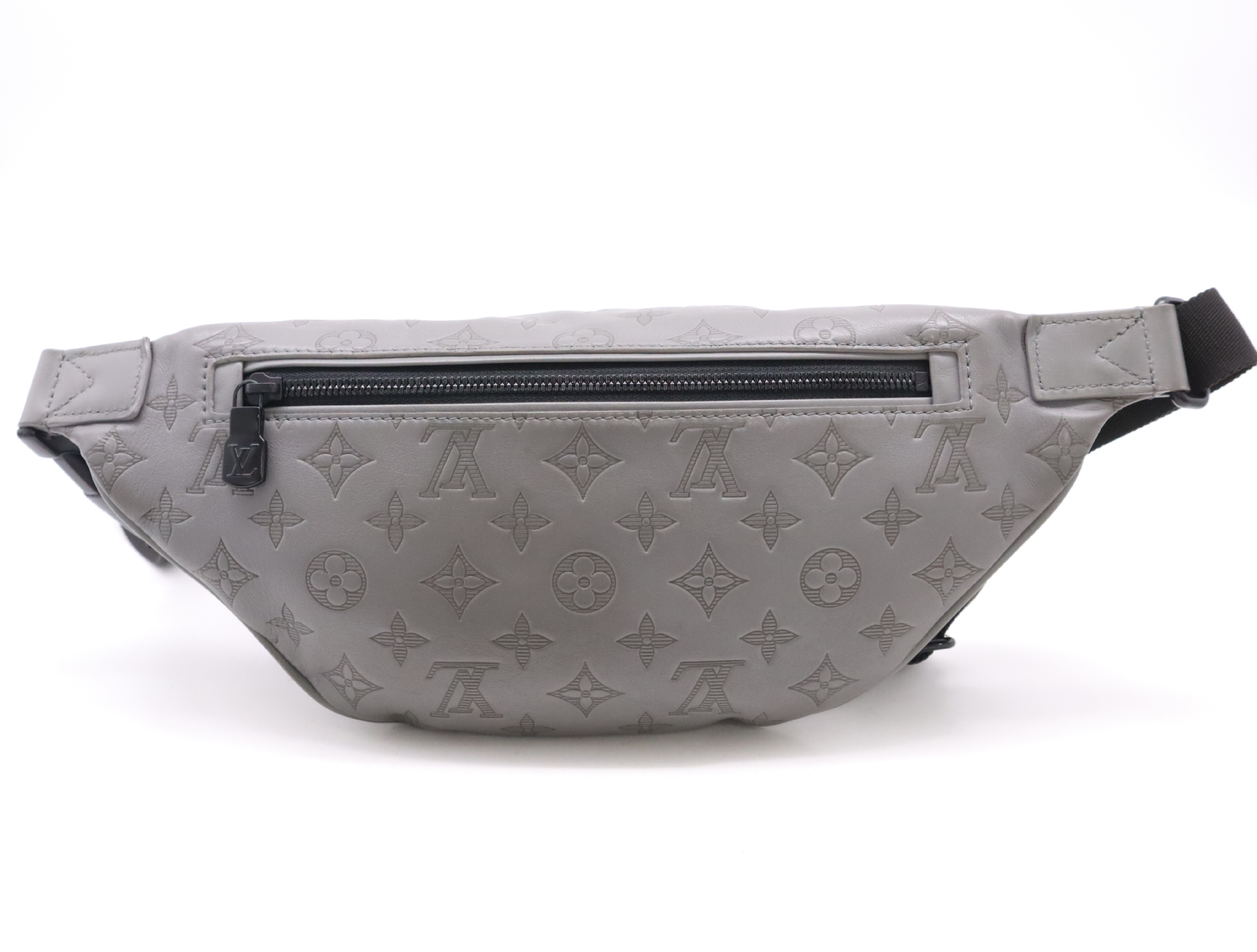 M46108 Monogram Shadow Leather Discovery Bumbag PM Waist Bag — view 2