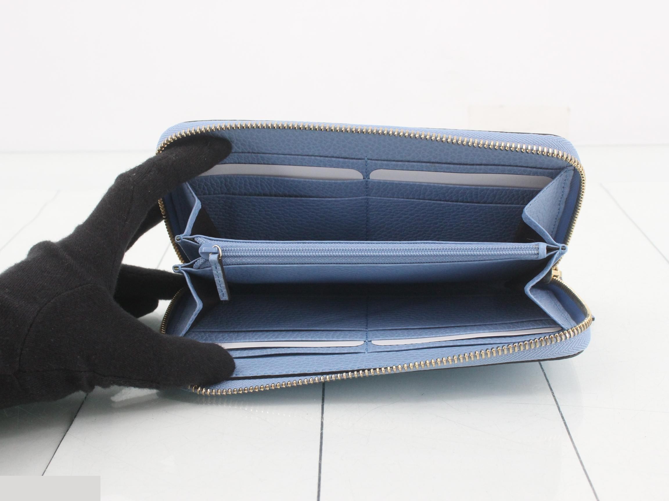 Interlocking round zipper long wallet, unused, light blue. — view 4