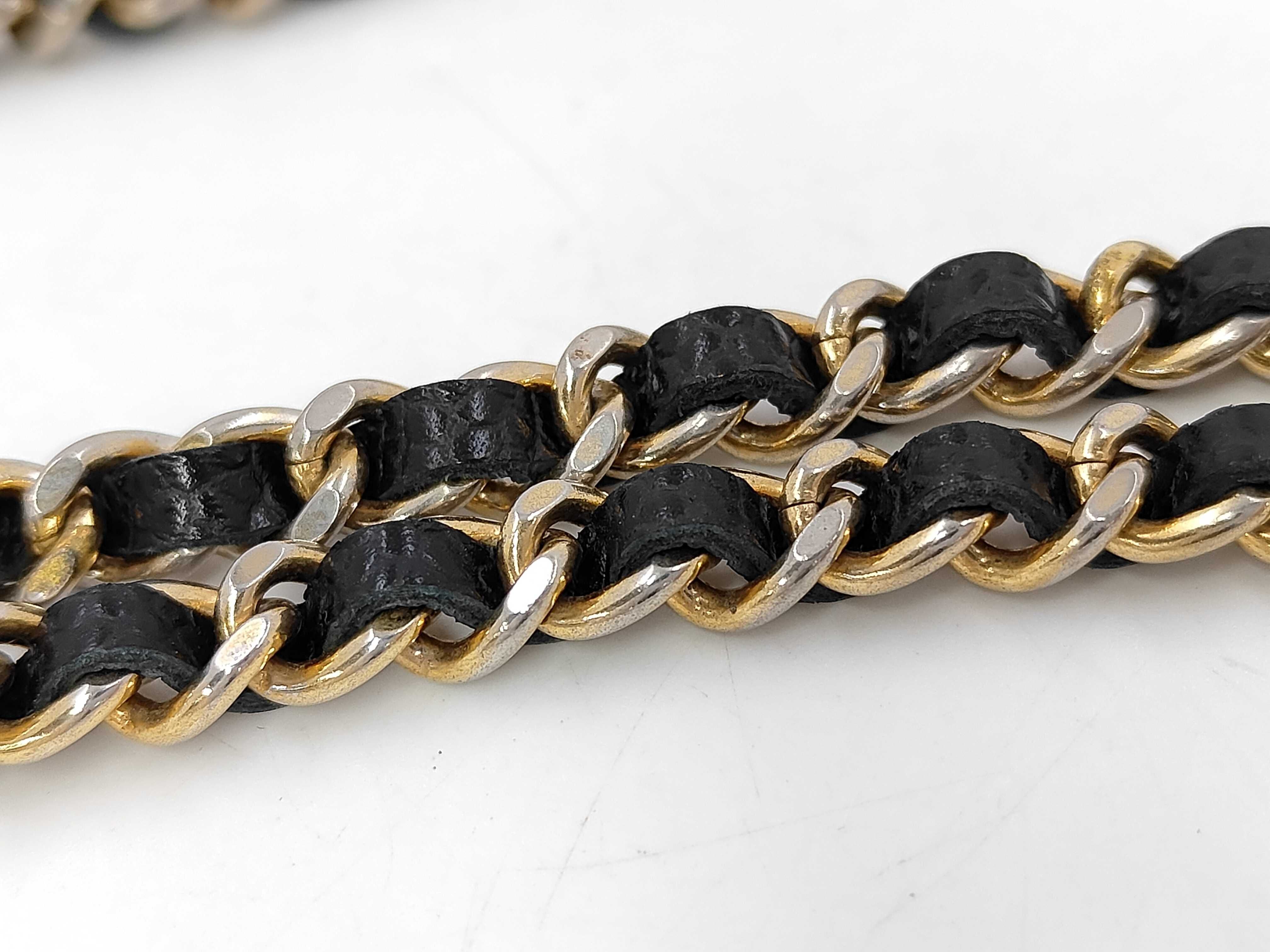 Caviar Chain Wallet Shoulder Bag — view 4