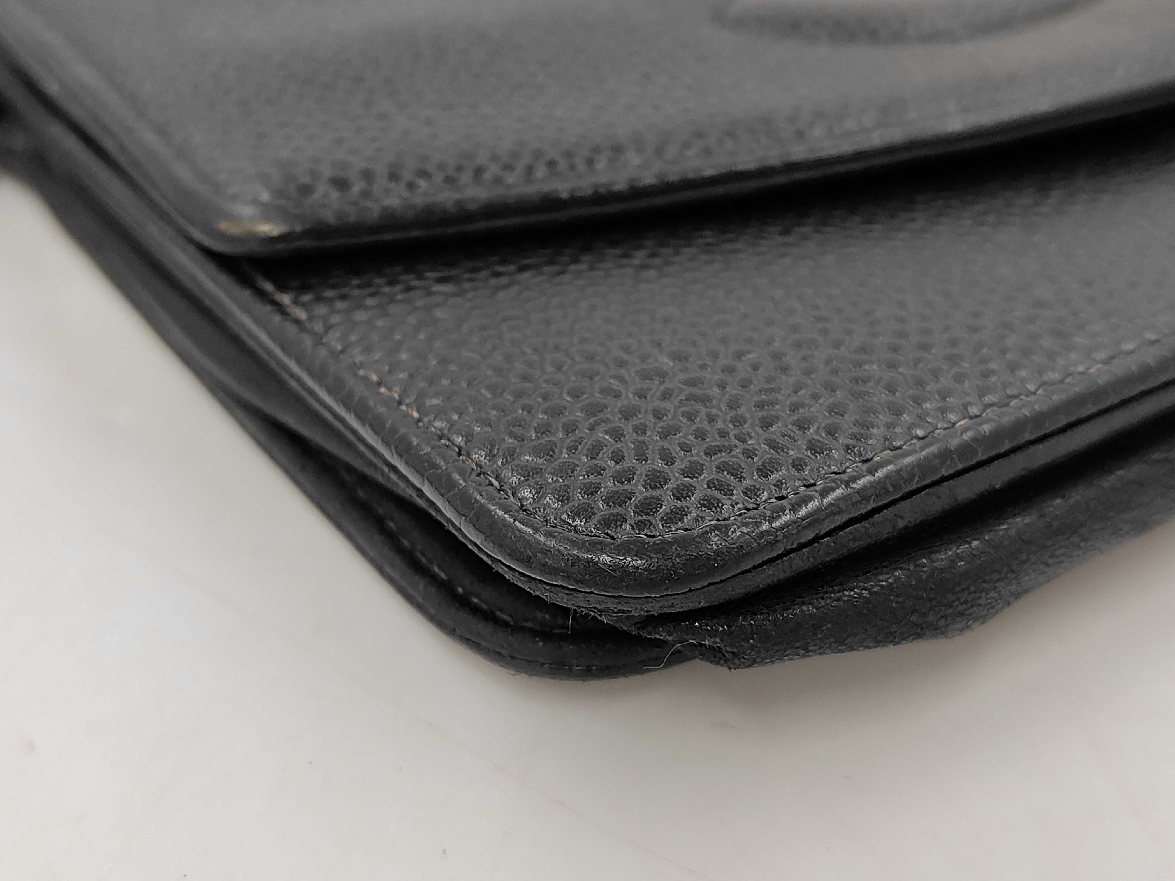 Caviar Chain Wallet Shoulder Bag — view 7