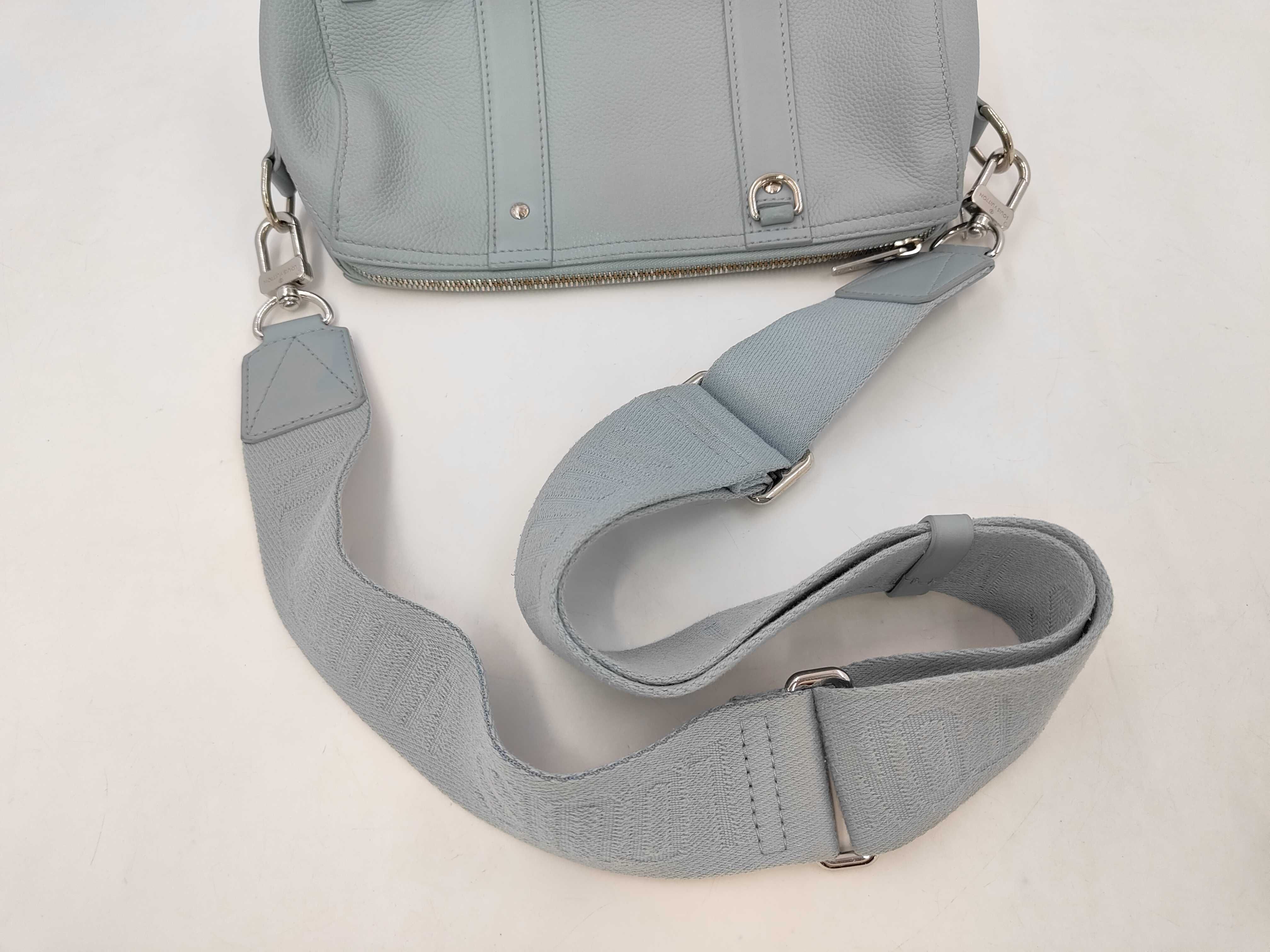 shoulder bag — view 5