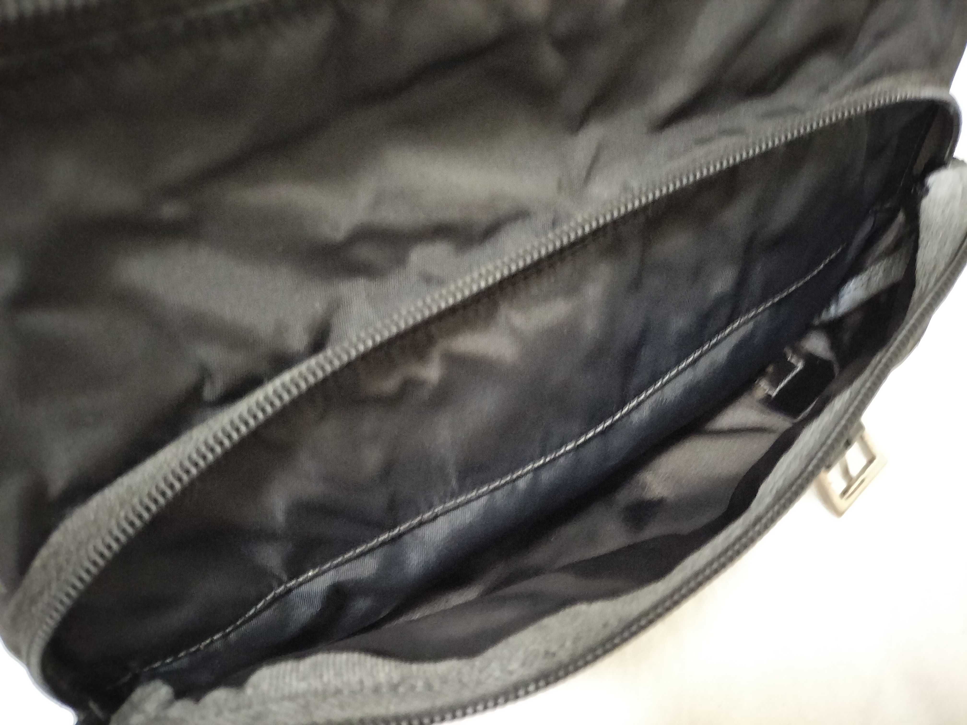 Shoulder Bag Black BT6671 OPTI Stamped Dust Bag Shoulder Bag — view 15