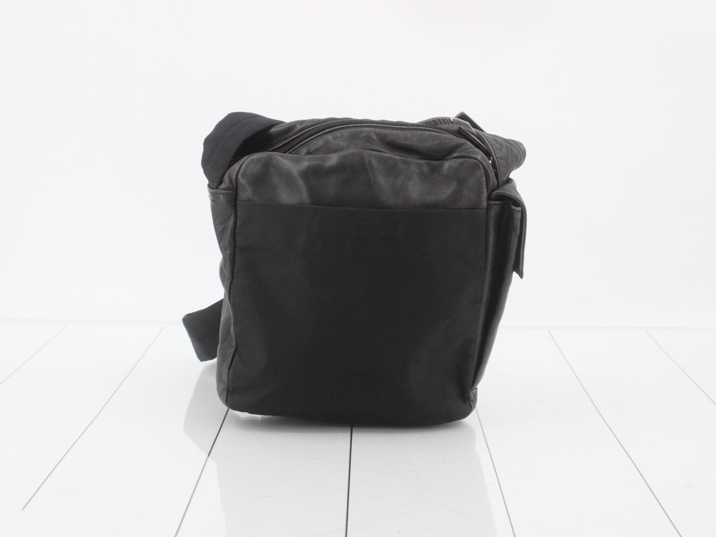 Leather/Tessuto Shoulder Bag, Black — view 2