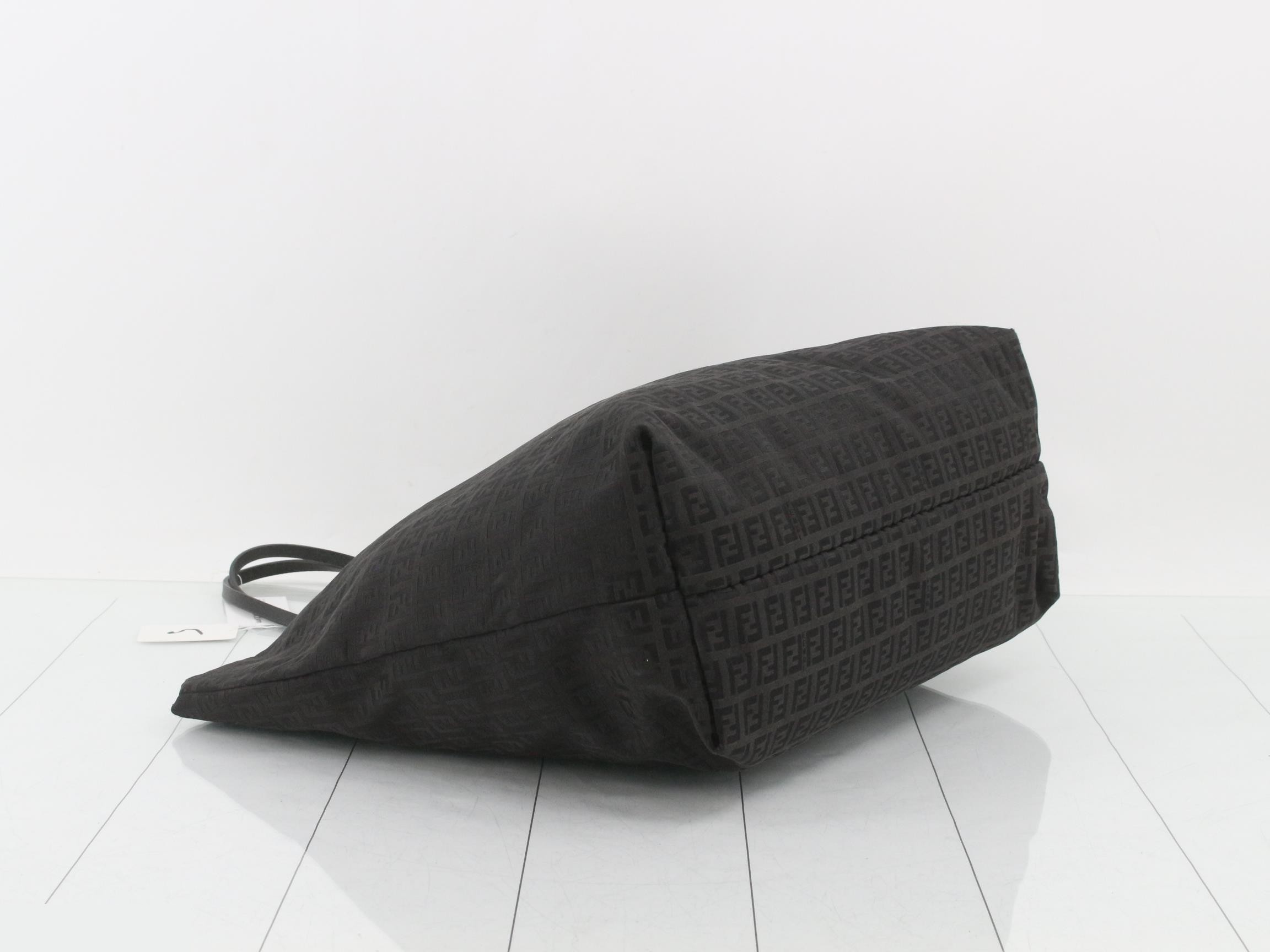 Zucchino Canvas Tote Bag — view 5