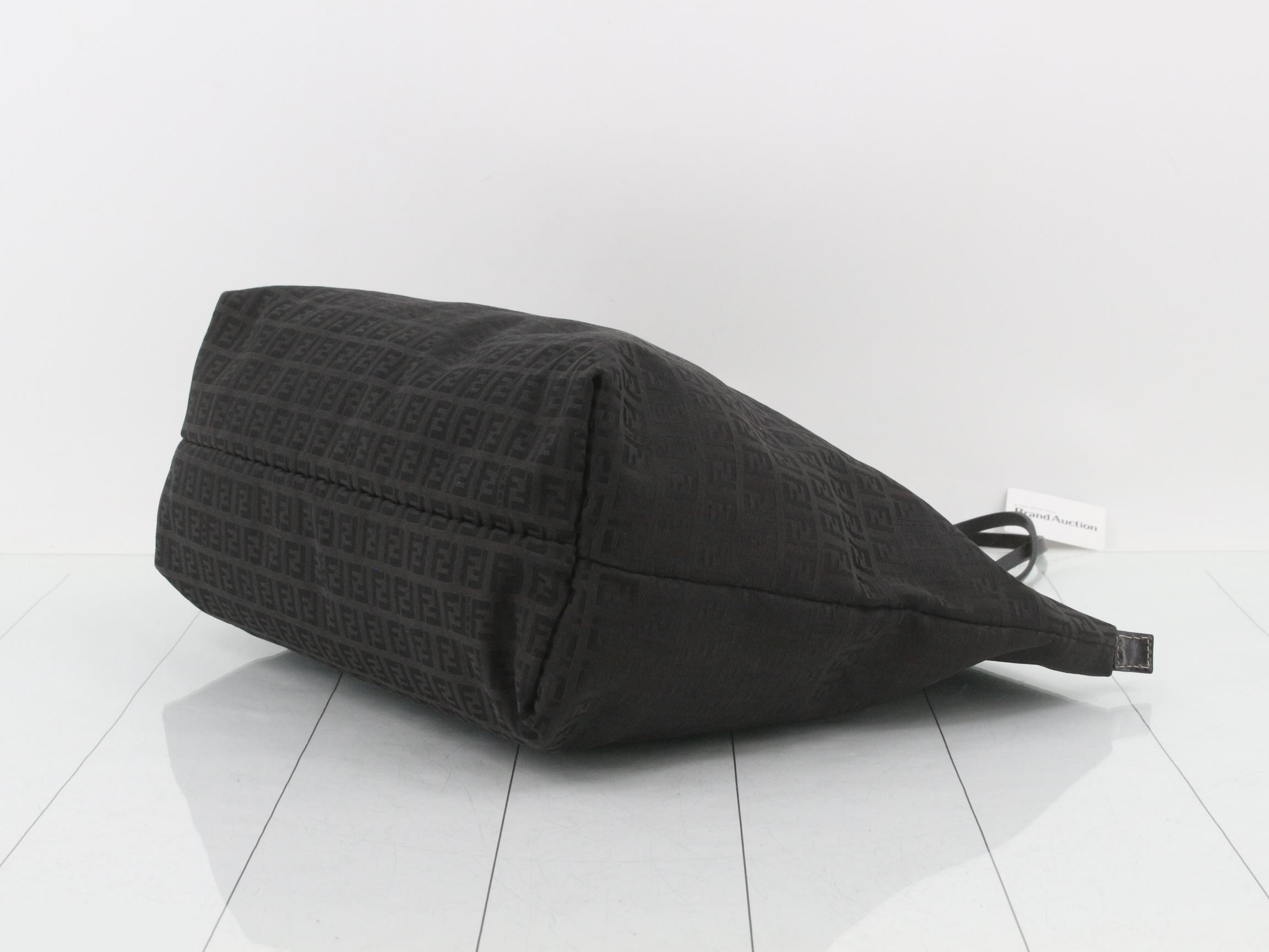 Zucchino Canvas Tote Bag — view 6