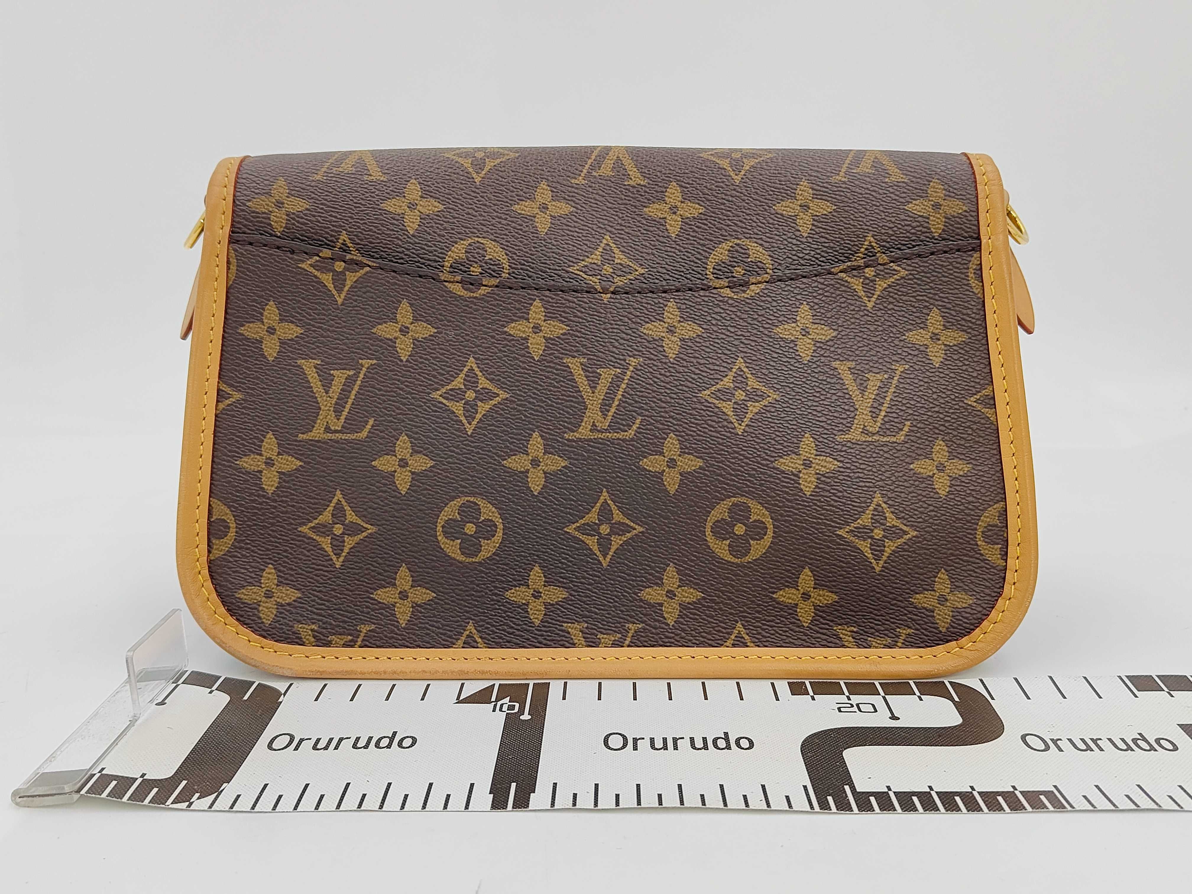 shoulder bag — view 2