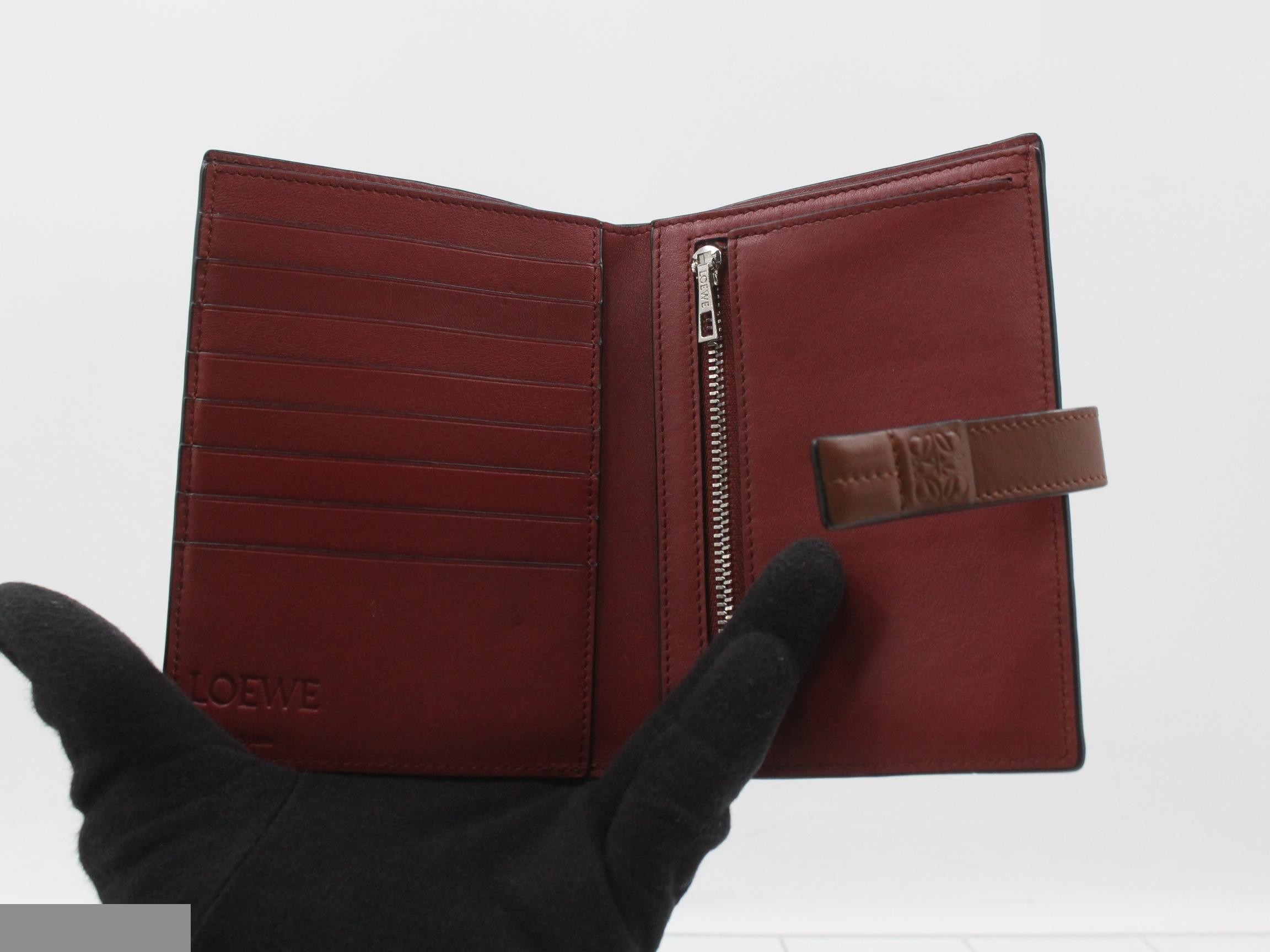 Bi-fold wallet, camel leather — view 4