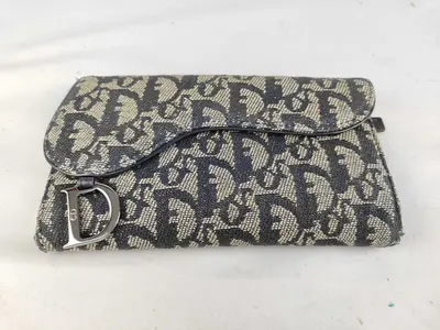 Saddle Wallet