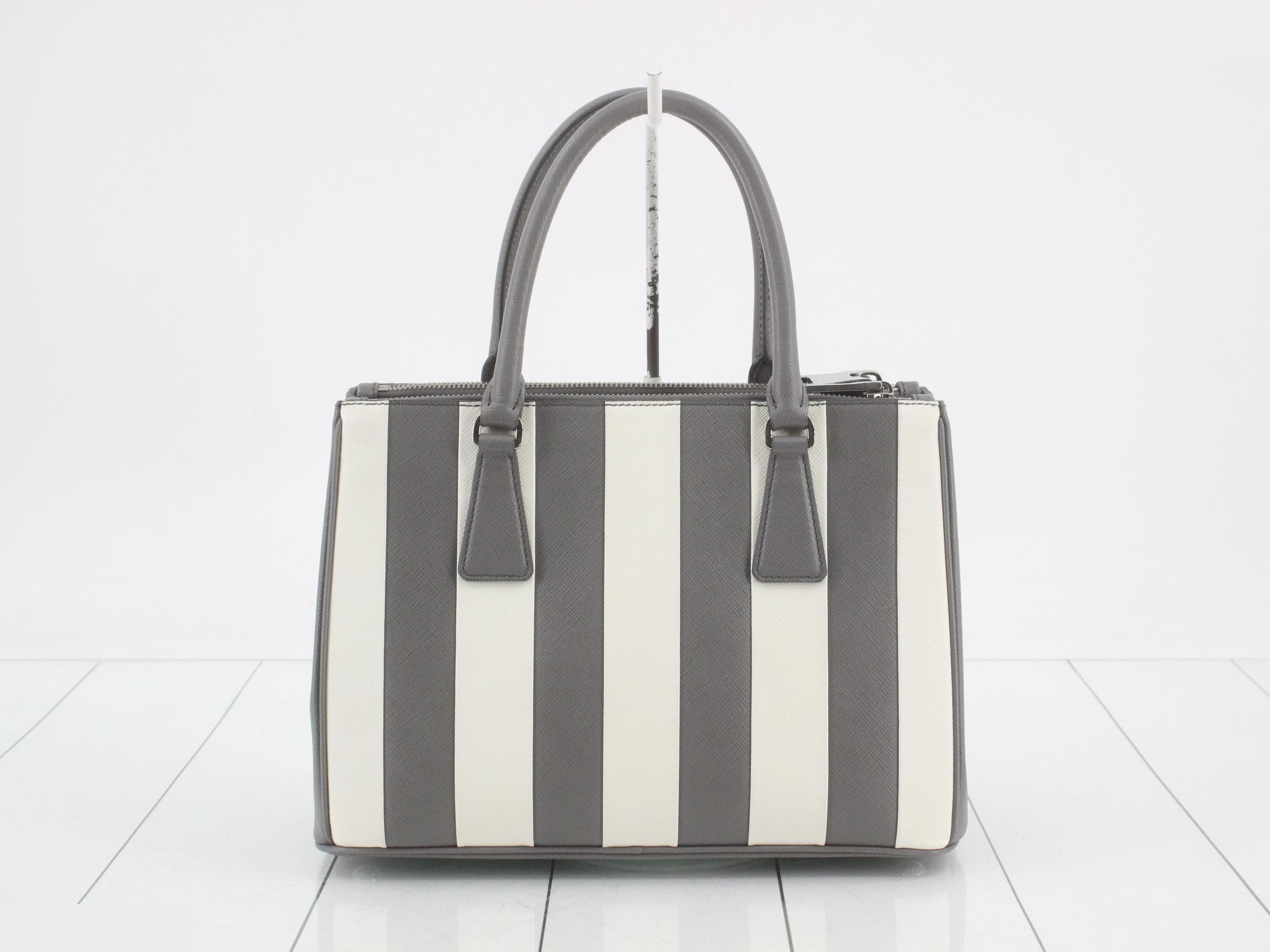 Galleria Medium Bag, Handbag, 1BA863 — view 2