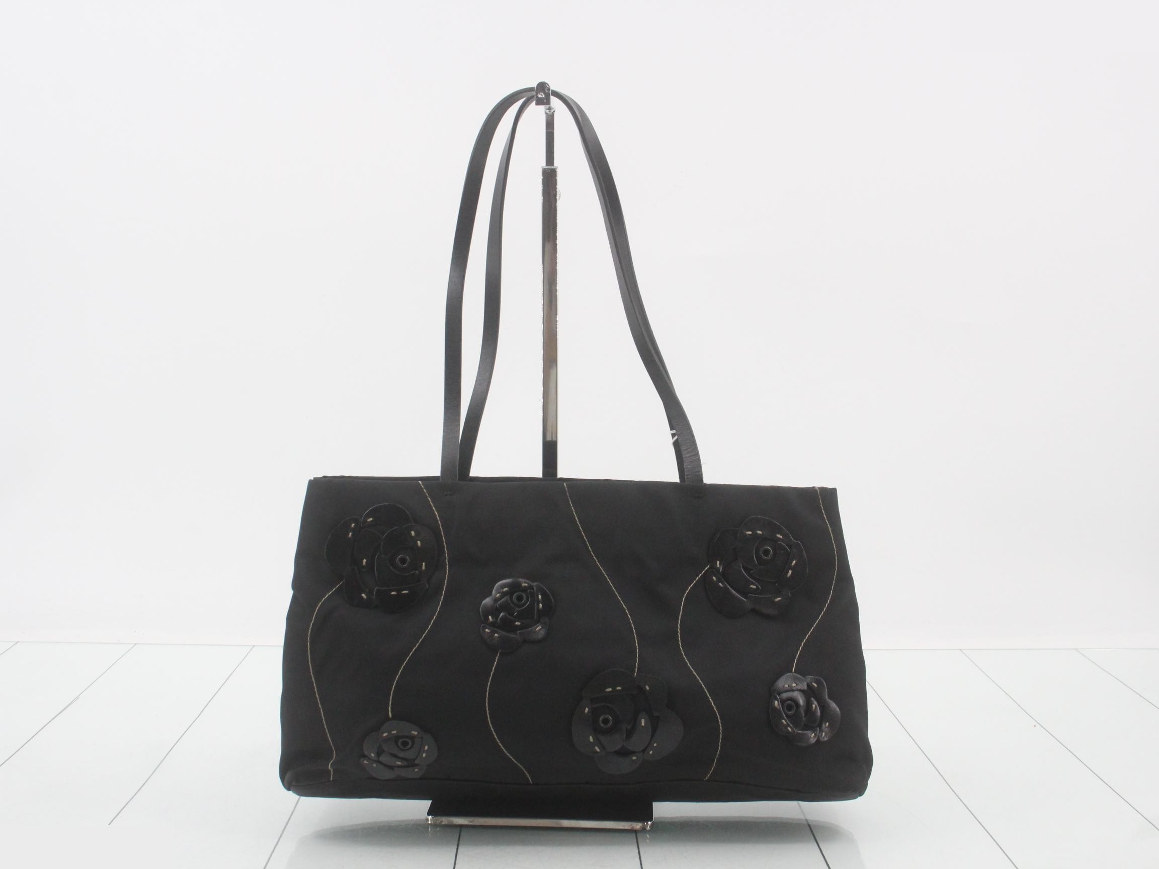 handbag — view 2