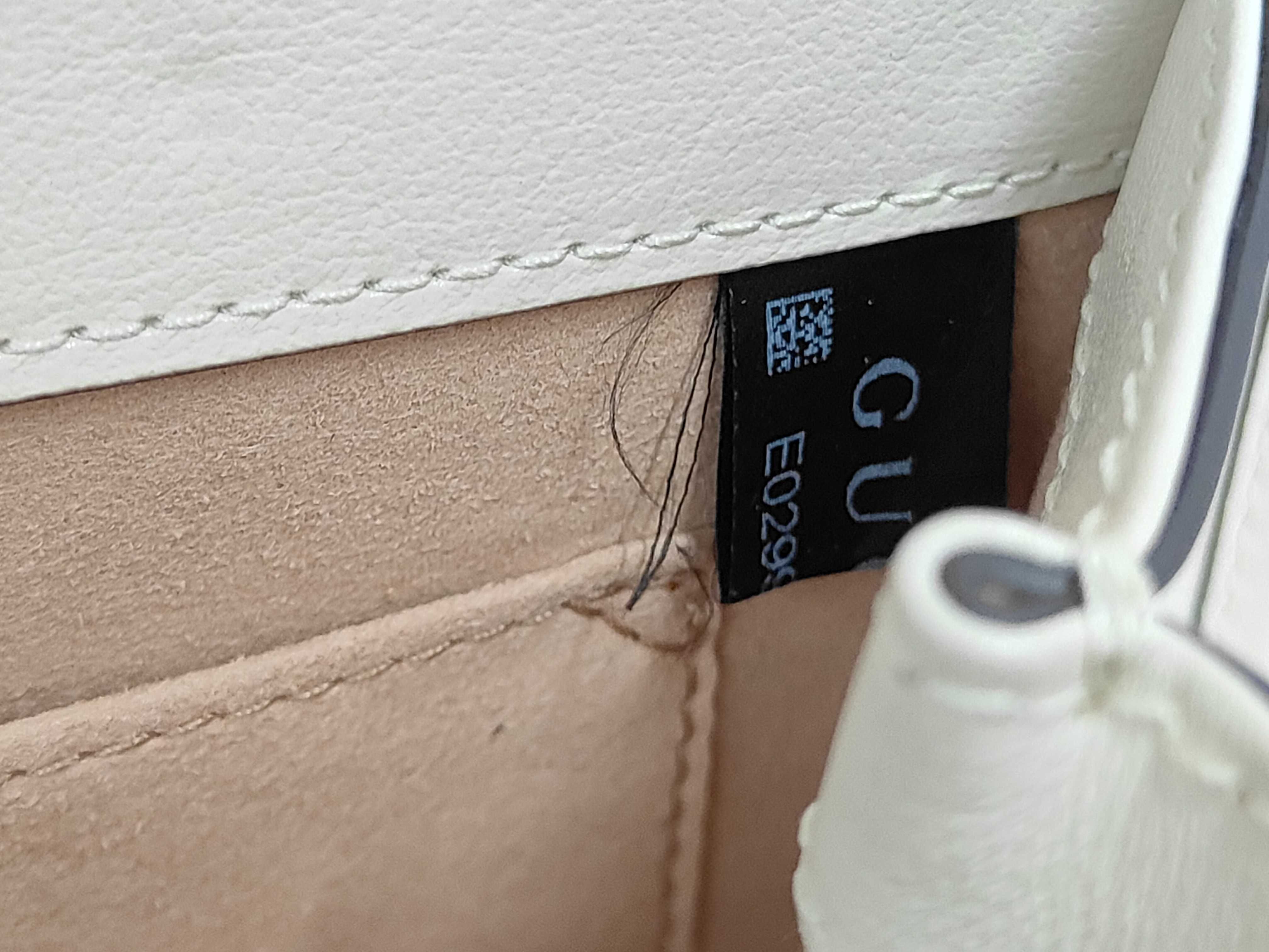 Rajah Tiger Shoulder Bag — view 12