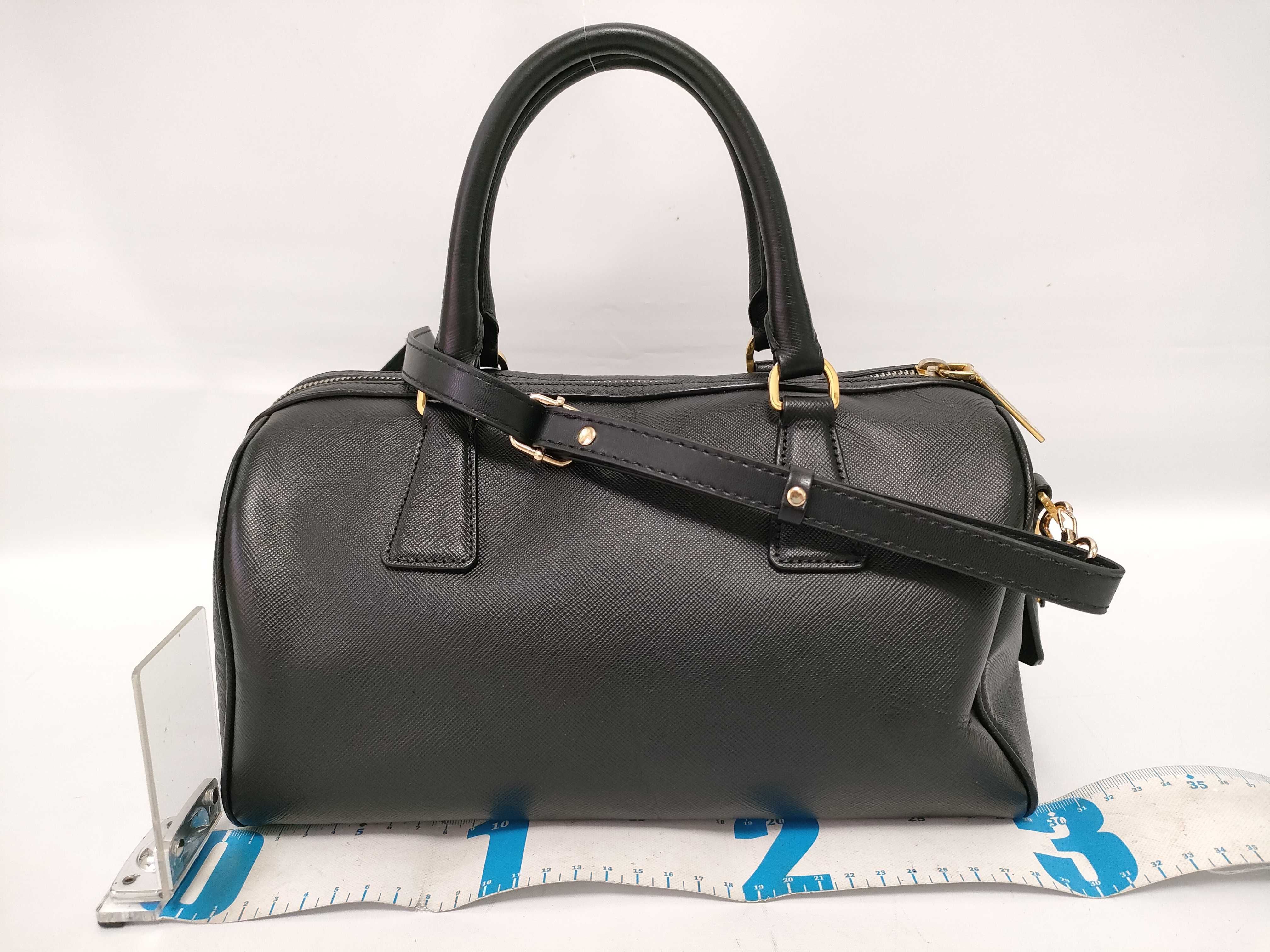Saffiano Leather Handbag Shoulder Bag with Serial Number, Padlock, and Key — view 2