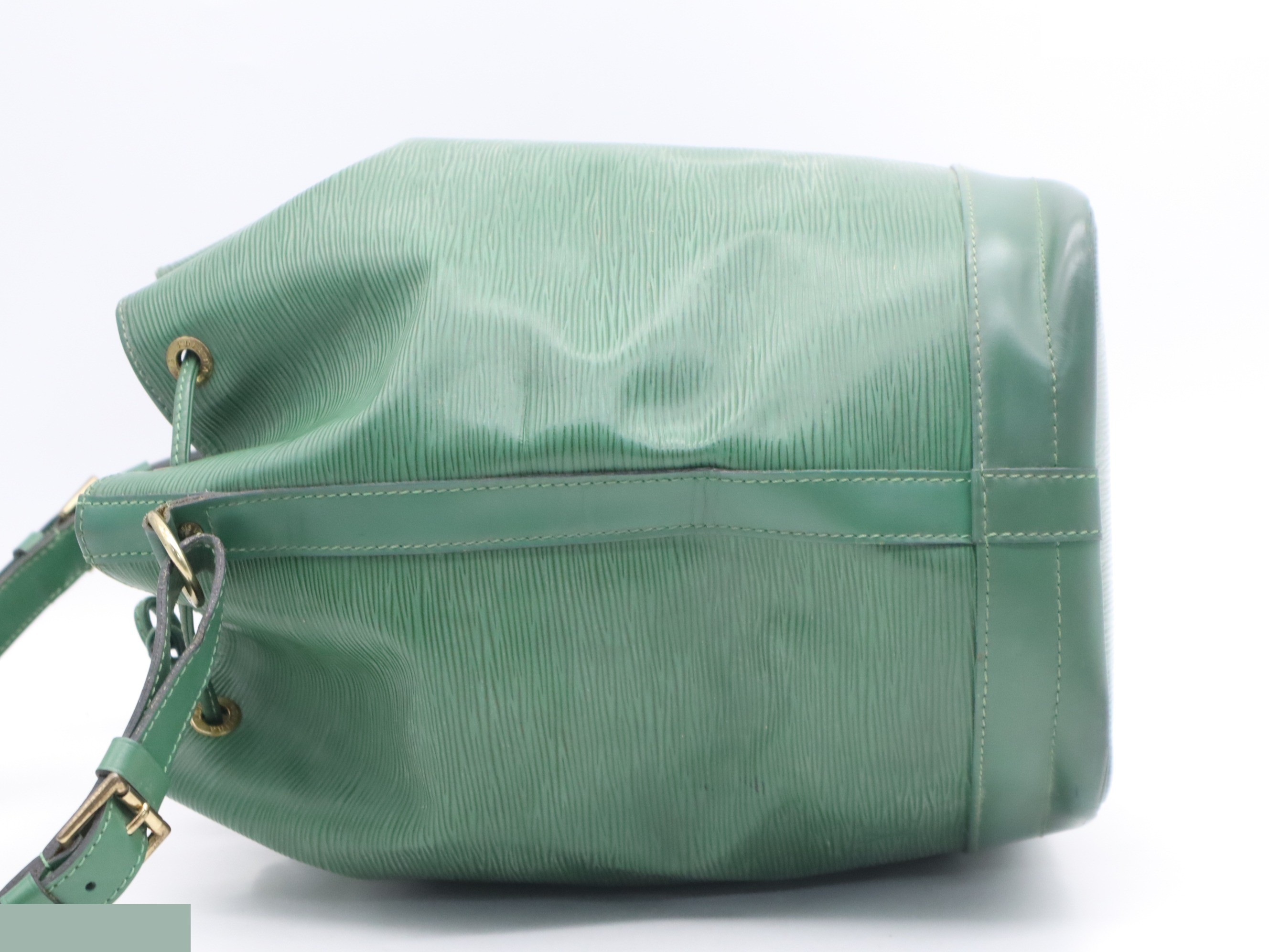 Noe Borneo Green — view 3