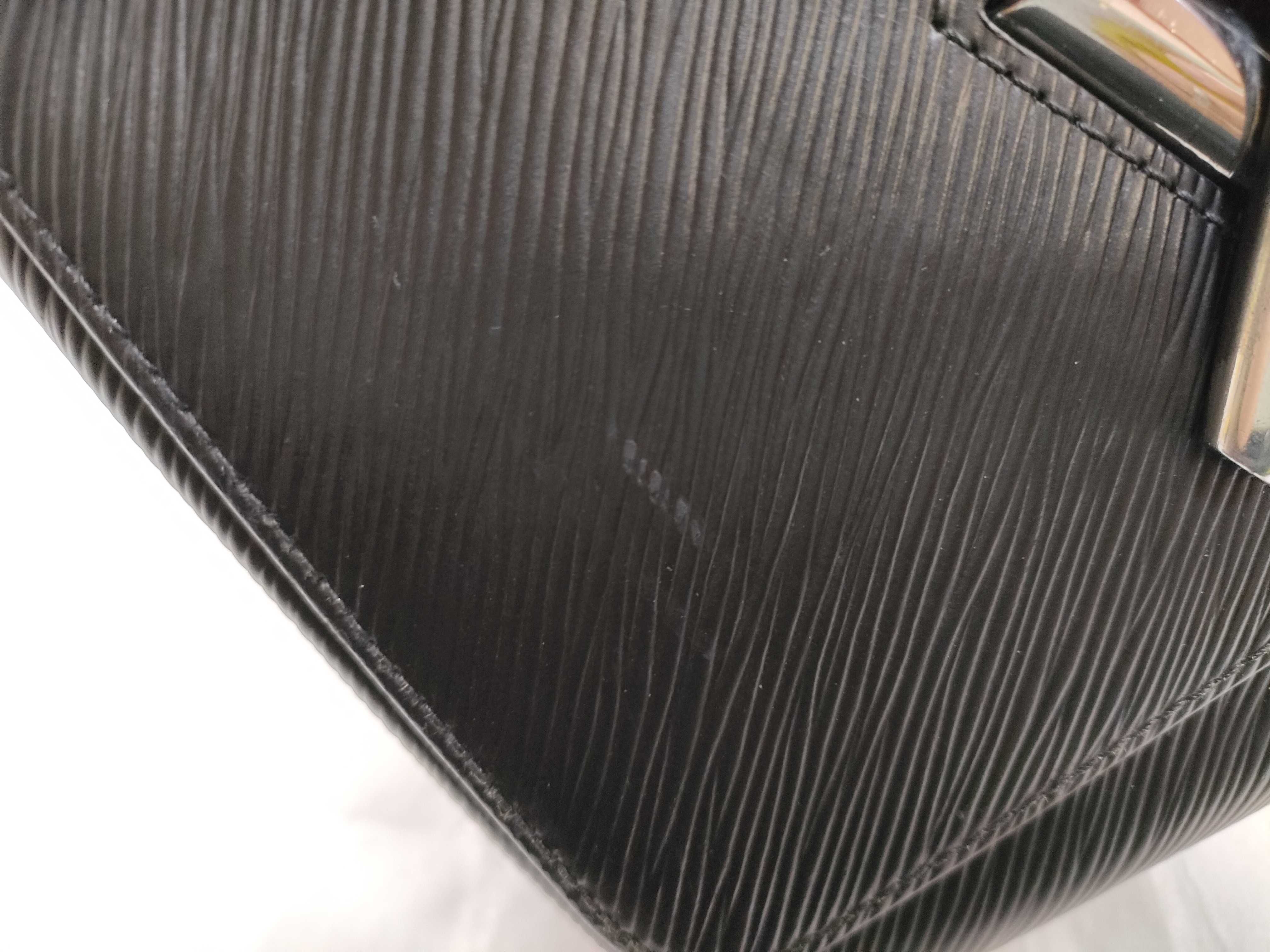 Twist Shoulder Bag — view 13