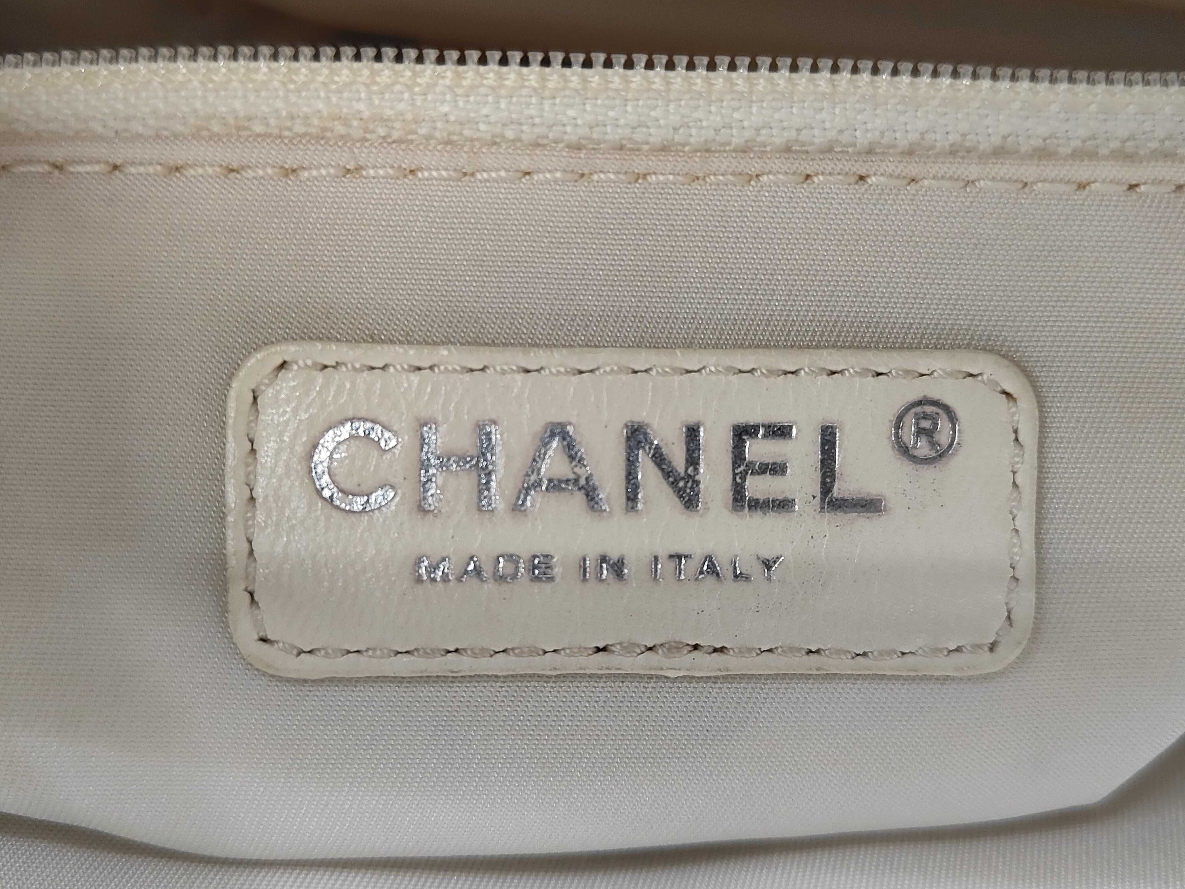 Paris Biarritz GM Tote Bag with Pouch — view 10
