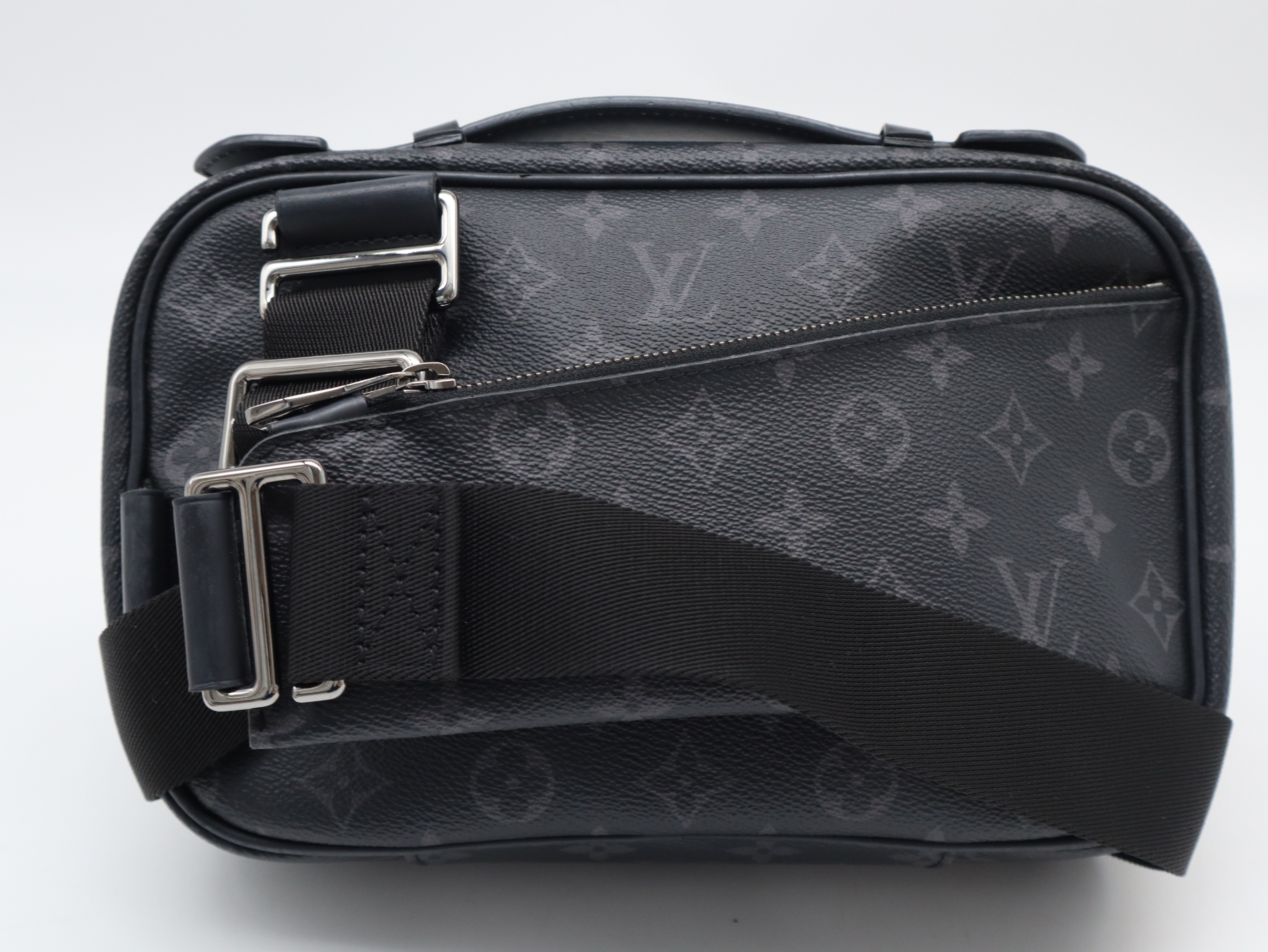 M42906 Eclipse Bum Bag Waist Bag — view 2