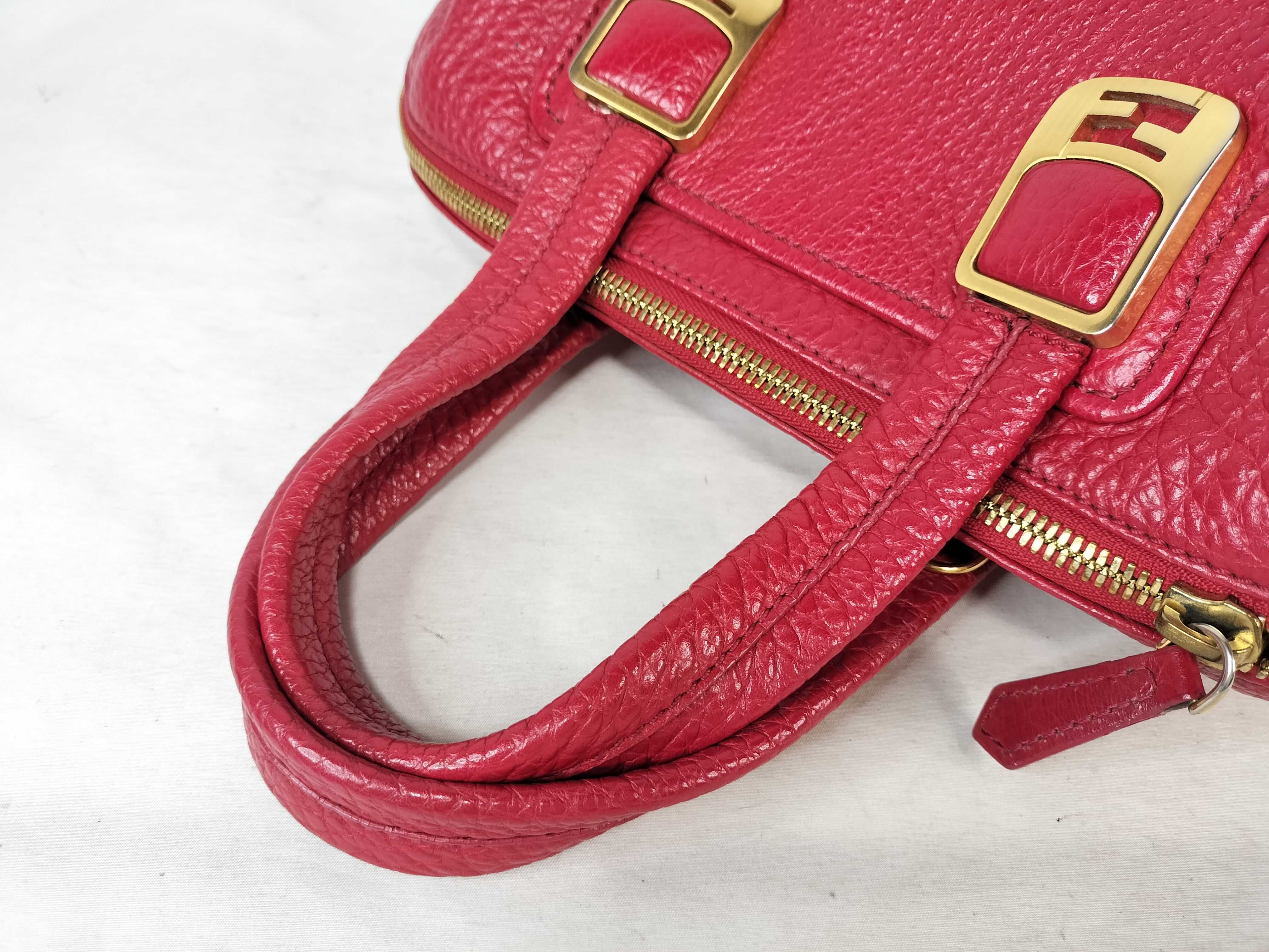 handbag — view 3