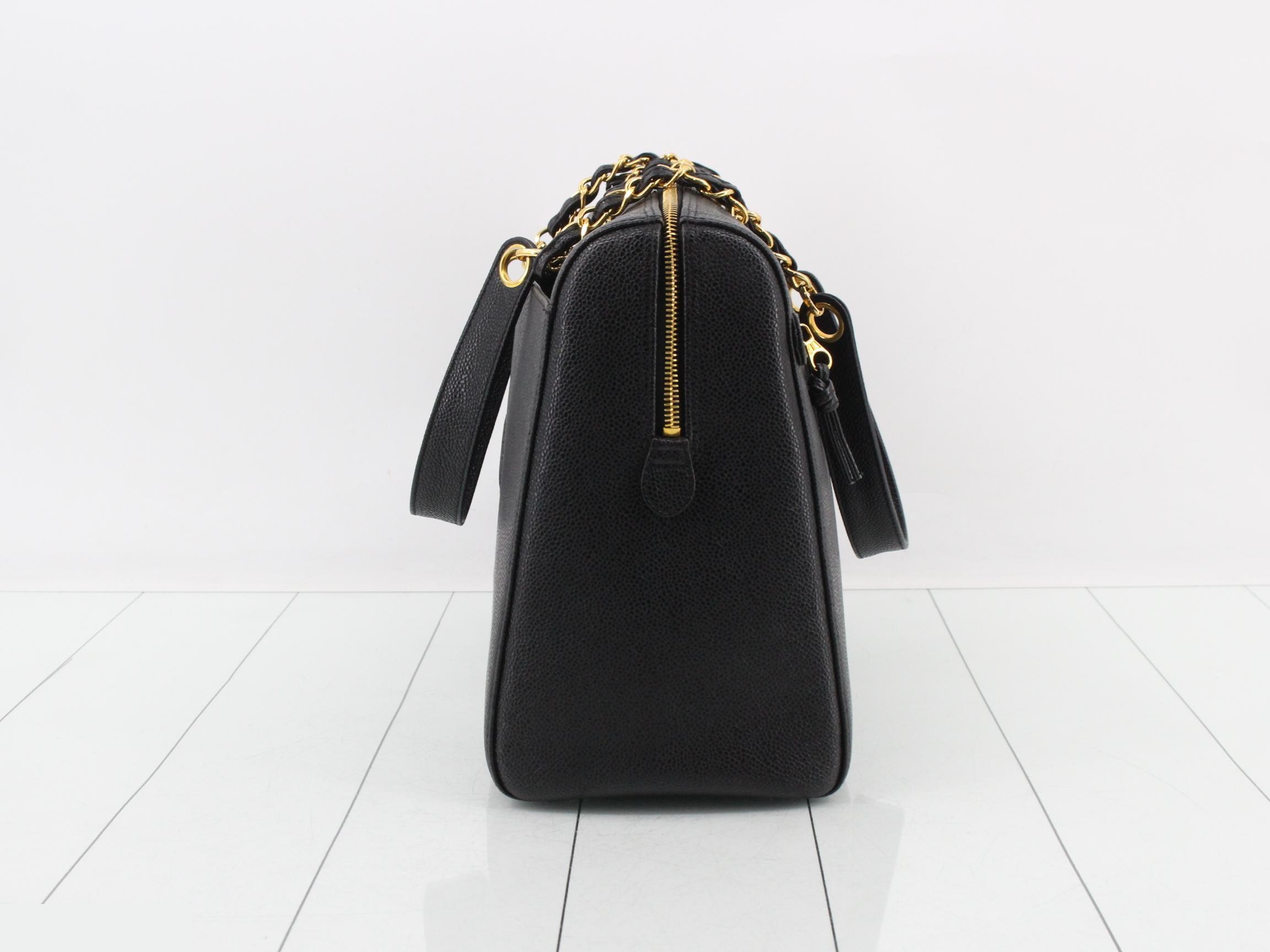 Coco Mark Caviar Skin (Bag) - Shoulder Bag — view 3