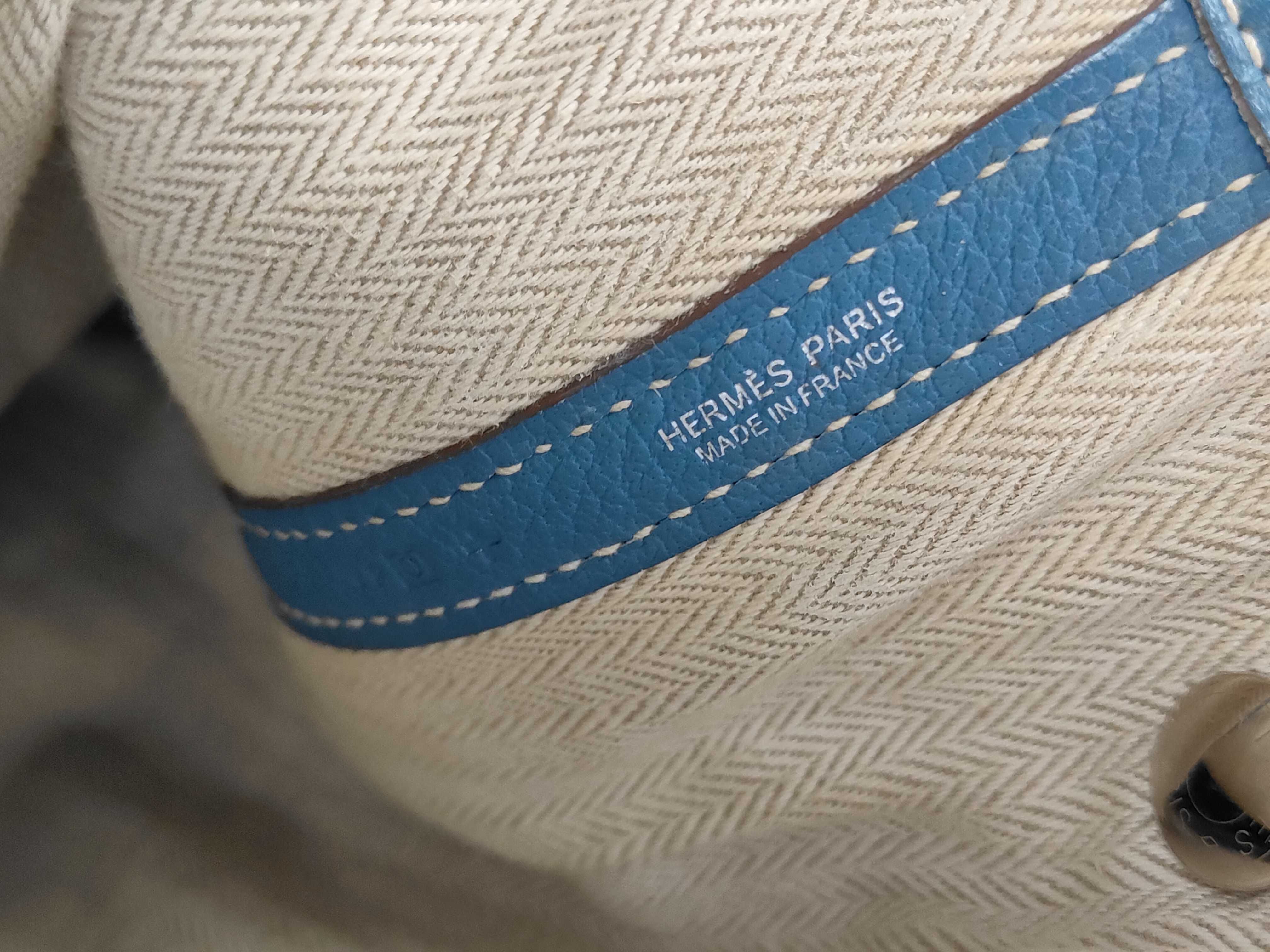 Garden Party PM Blue Tote Bag — view 13