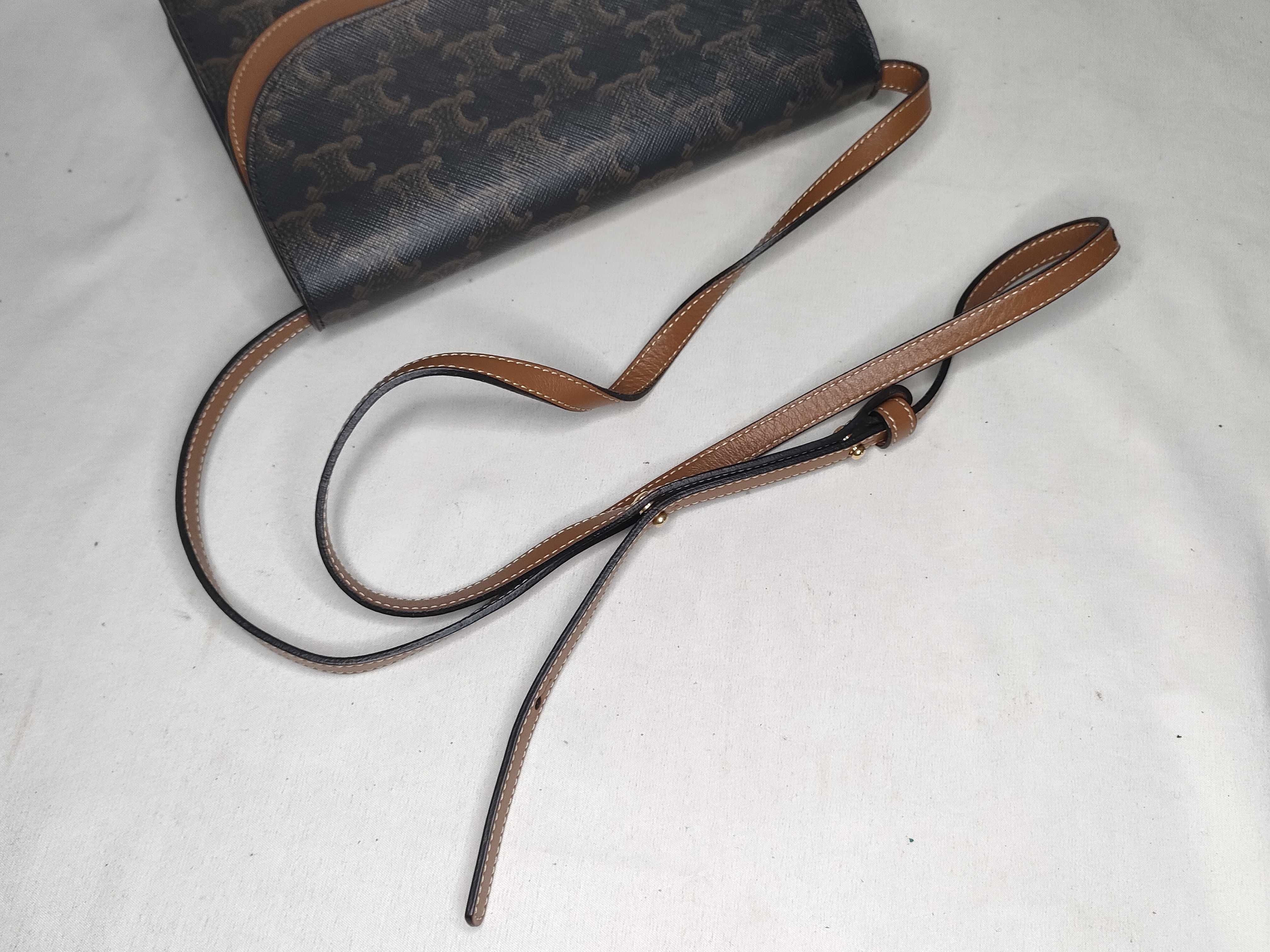 shoulder bag — view 3