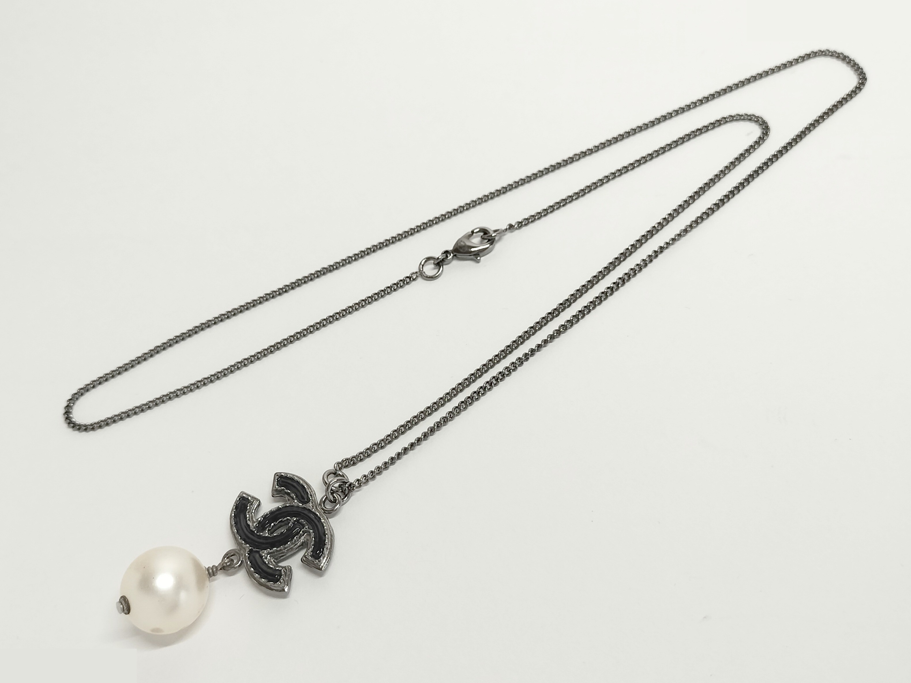 Coco F Pearl Silver Necklace, Chain approx. 60cm — view 2