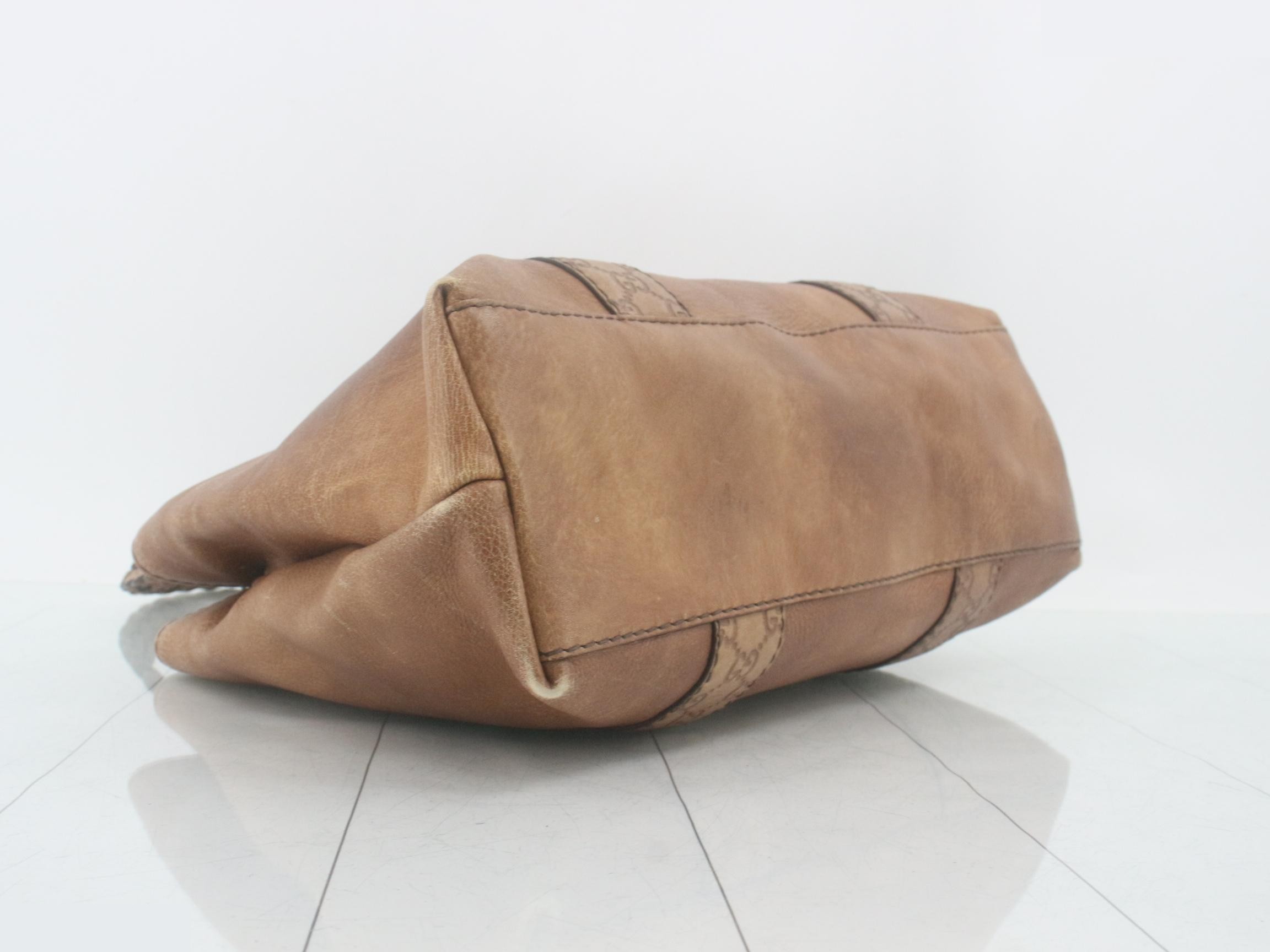 GG Canvas Bamboo Shoulder Bag — view 5