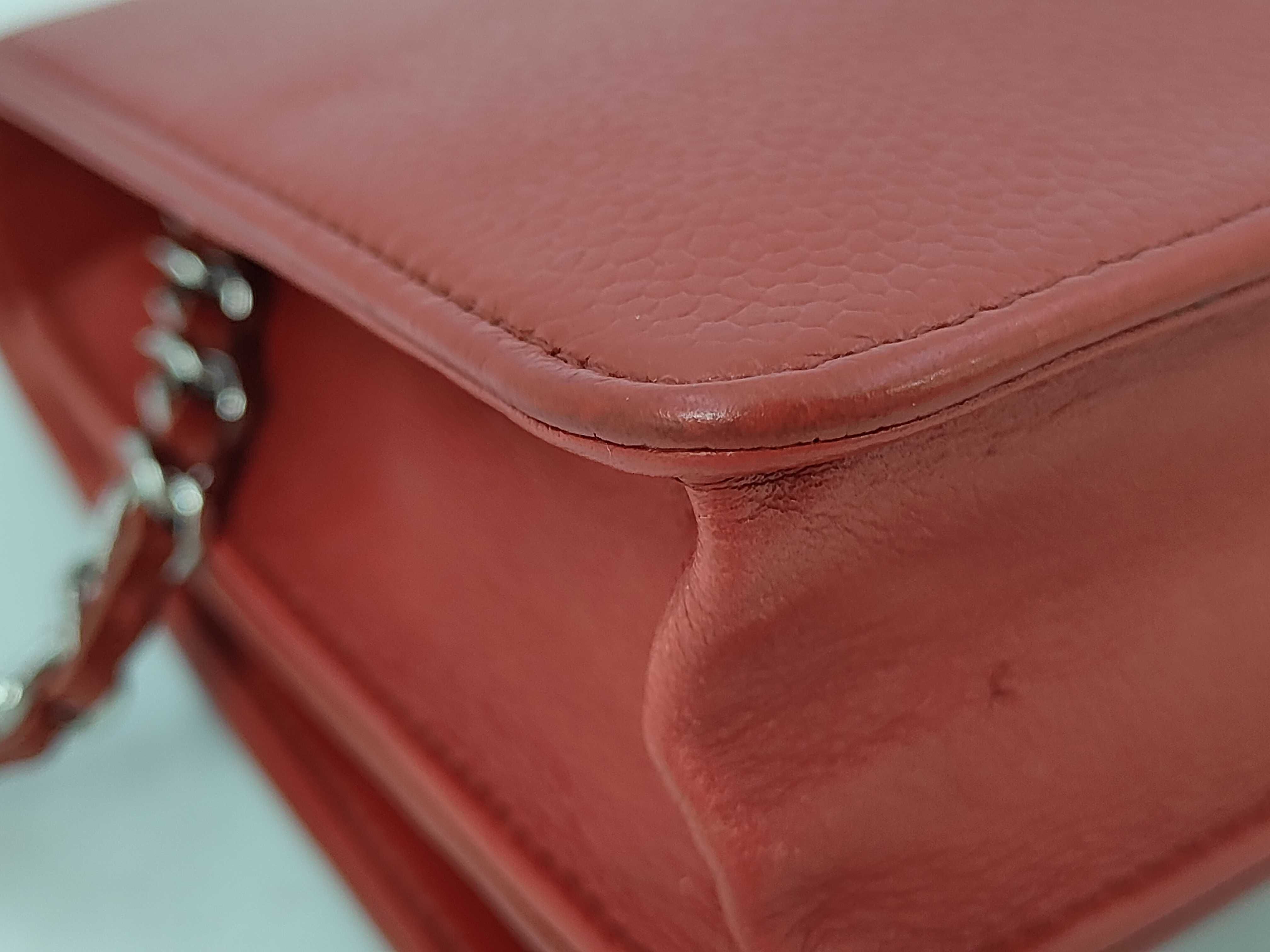 Matelassé Chain Wallet Shoulder Bag — view 3