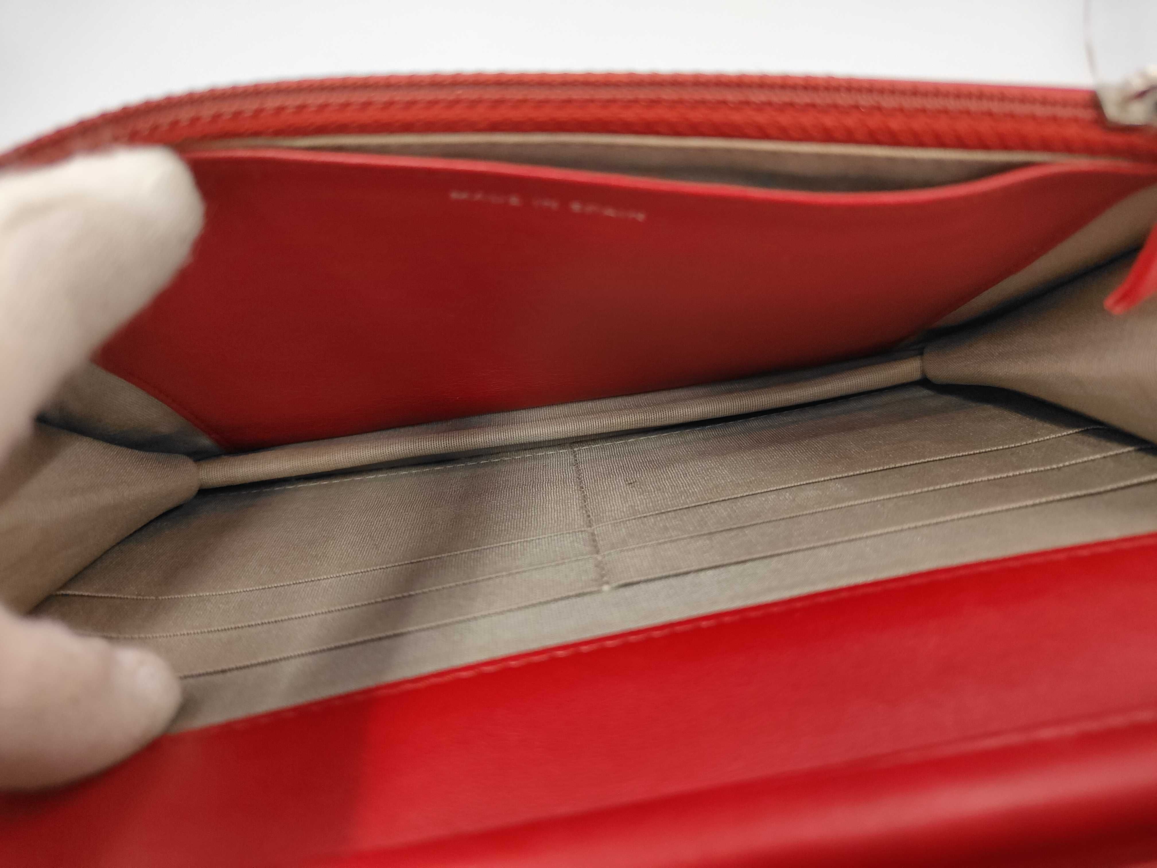 Matelassé Chain Wallet Shoulder Bag — view 10