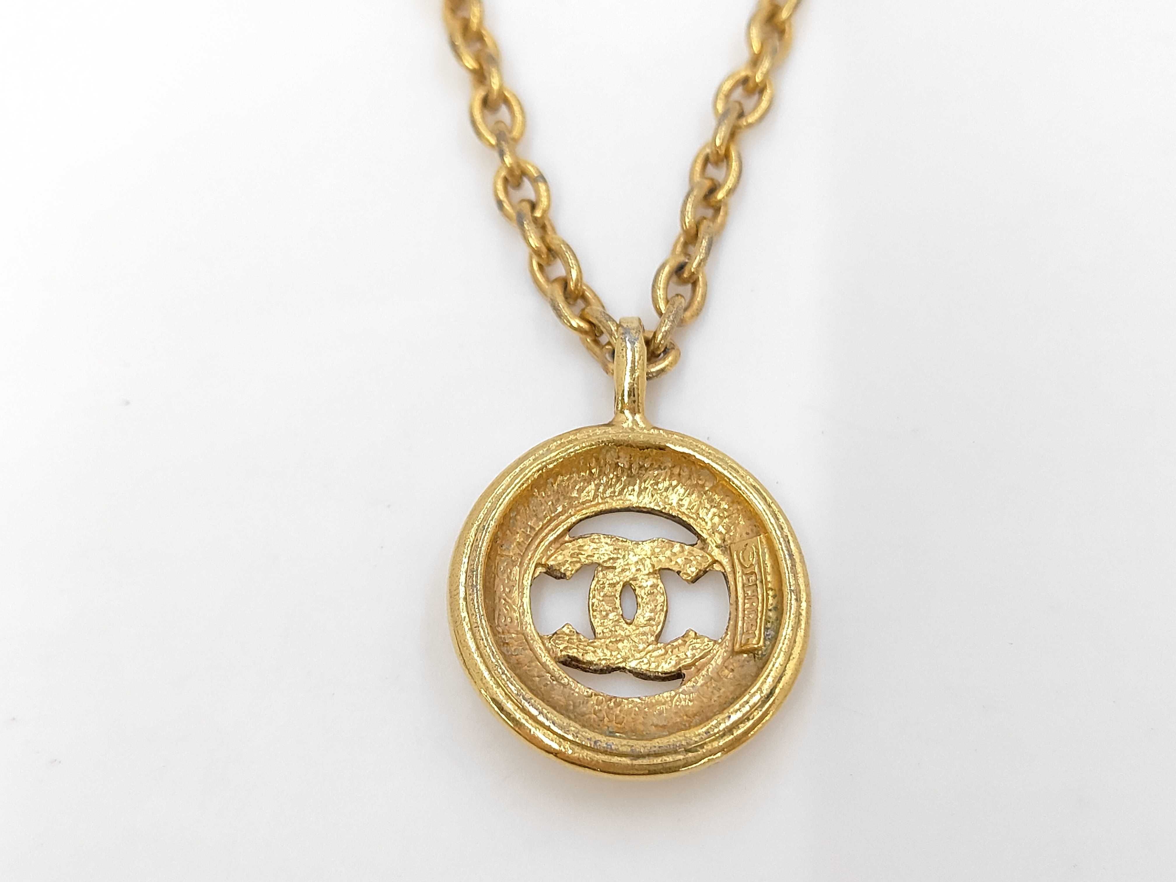 Coco Gold Circle Necklace — view 5