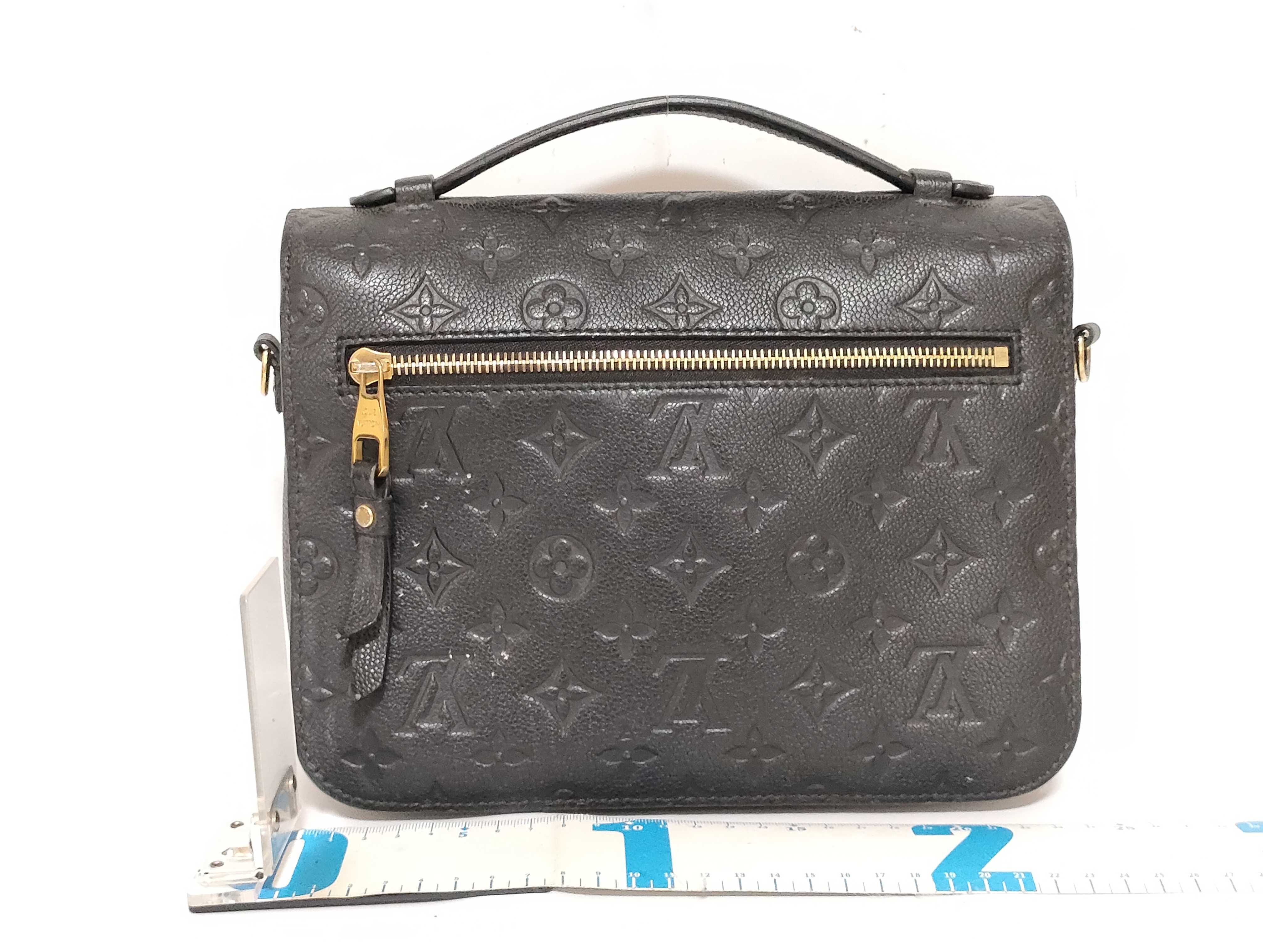 Monogram Empreinte Pochette Métis MM M41487 AR1240 Black Handbag (Shoulder strap not included) — view 2