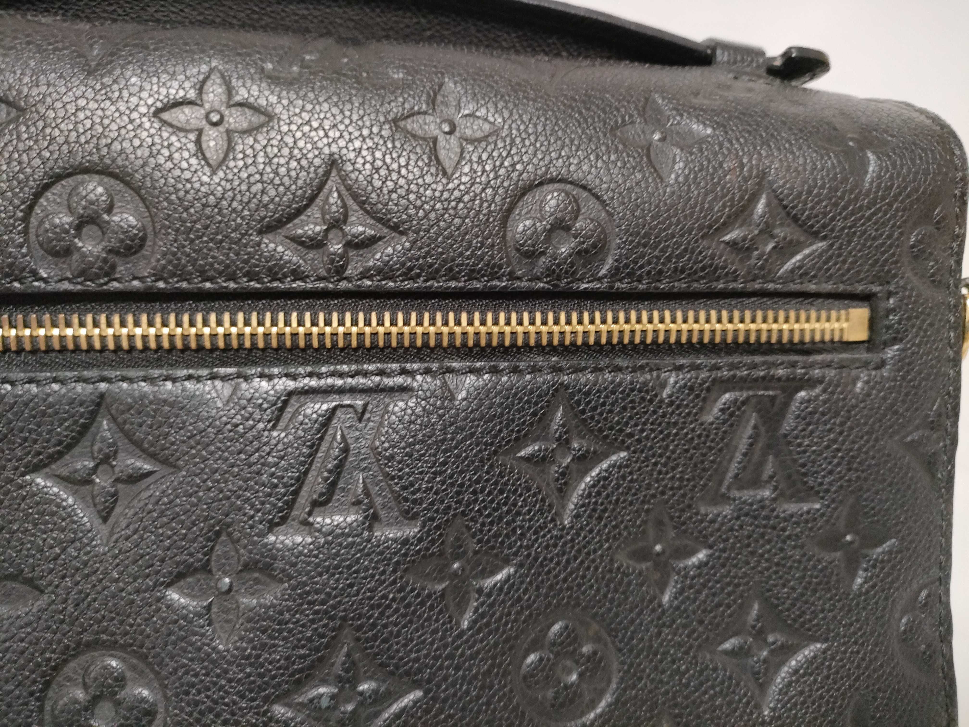 Monogram Empreinte Pochette Métis MM M41487 AR1240 Black Handbag (Shoulder strap not included) — view 6
