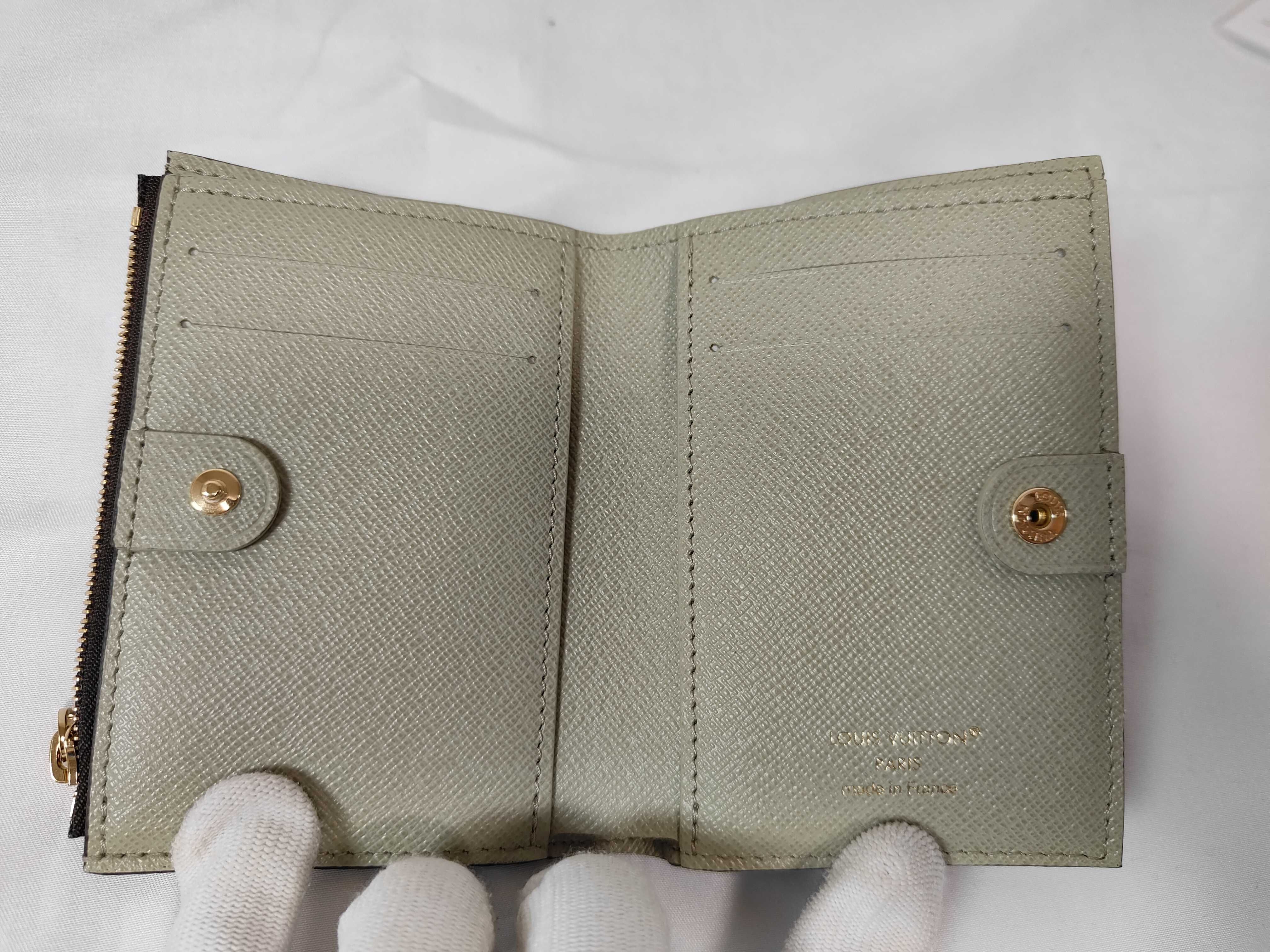 Monogram Portefeuille Lisa Asnières Green Bi-fold Wallet RFID M25693 Wallet — view 7