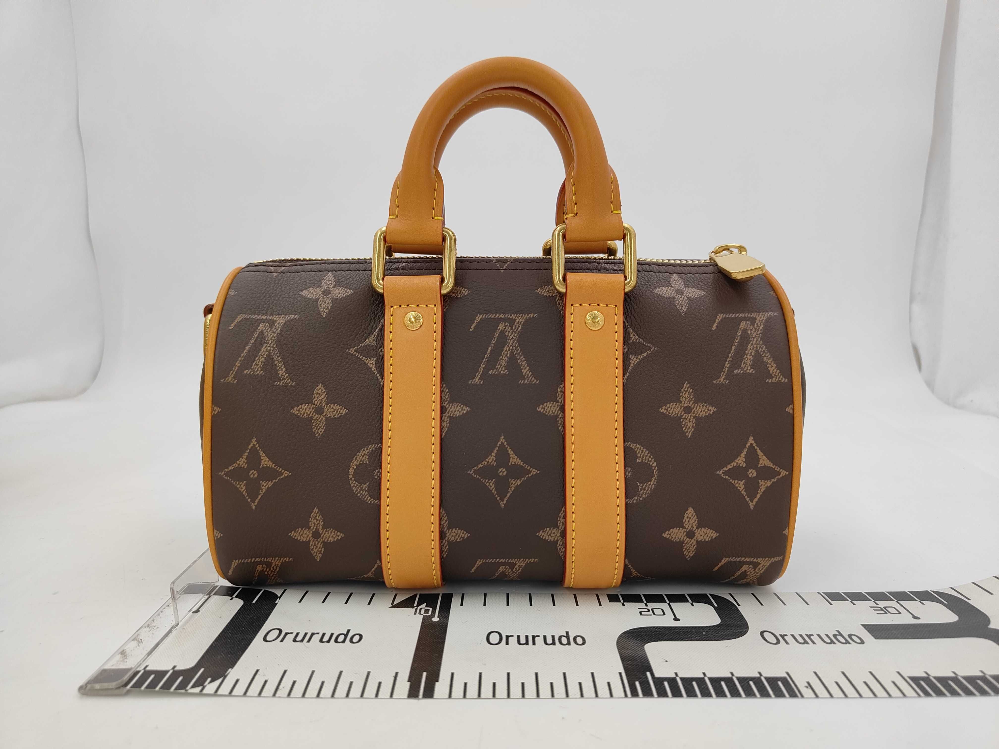 Monogram M14026 Keepall Bandoulière 25 Boston Bag — view 2