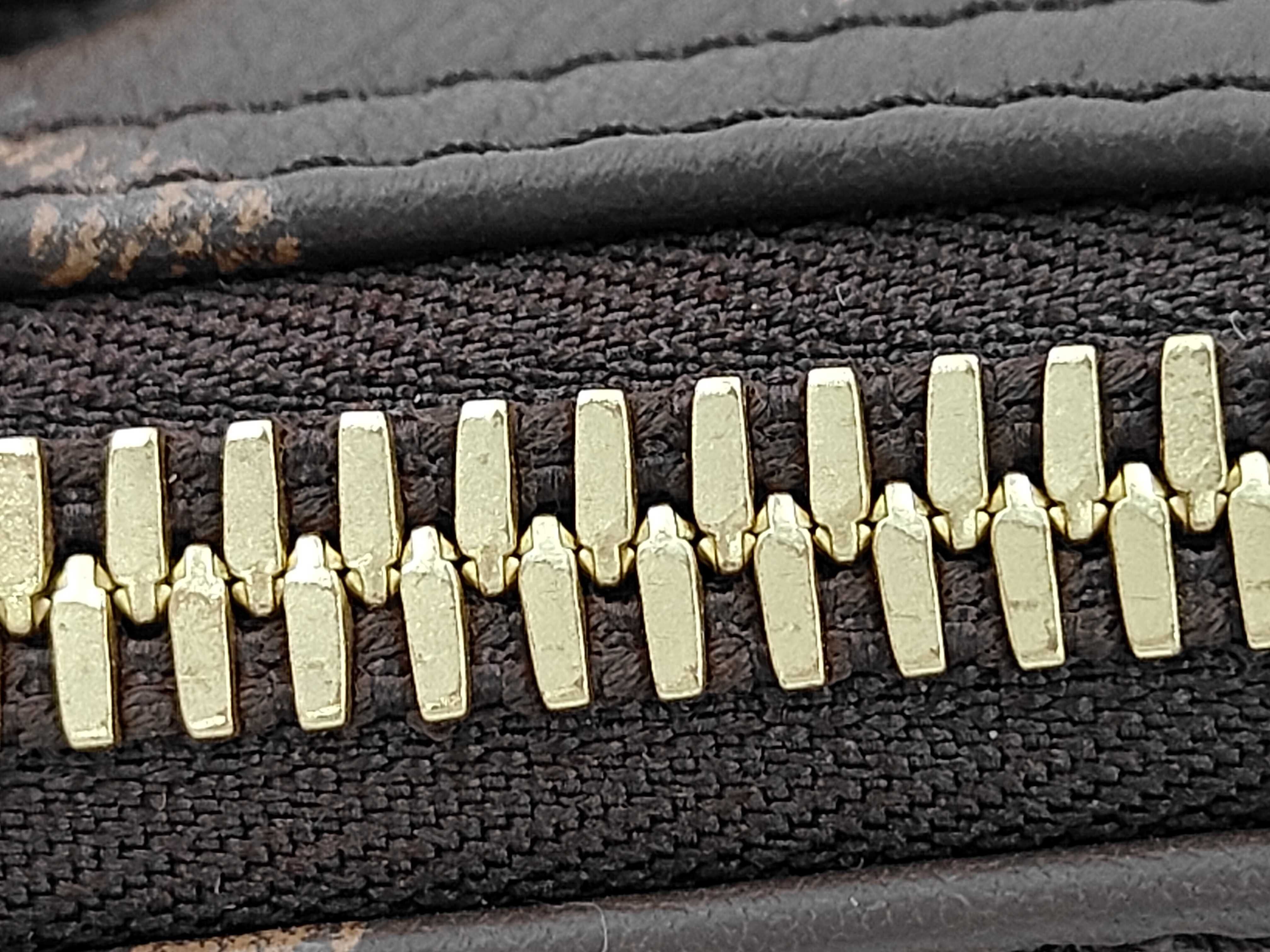 Monogram M14026 Keepall Bandoulière 25 Boston Bag — view 11