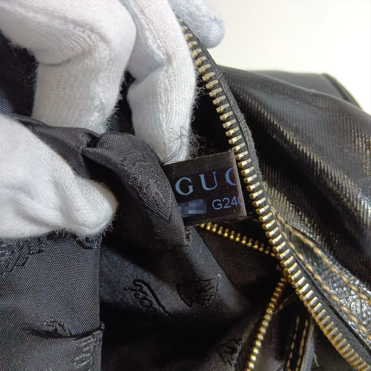 Interlocking G Patent Leather Handbag, Black, 170010 — view 14