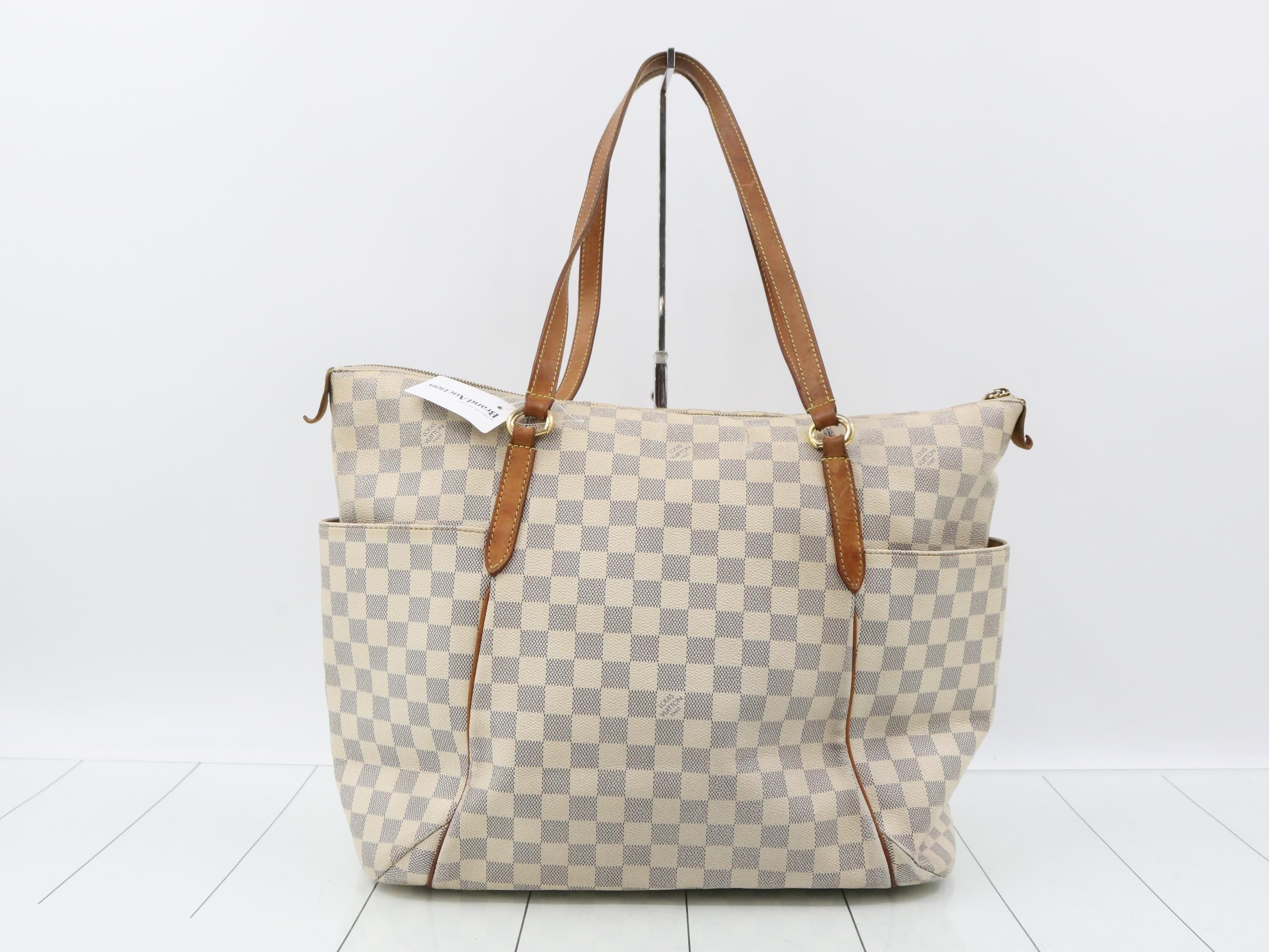 Damier Azur Totally GM Tote Bag — view 2