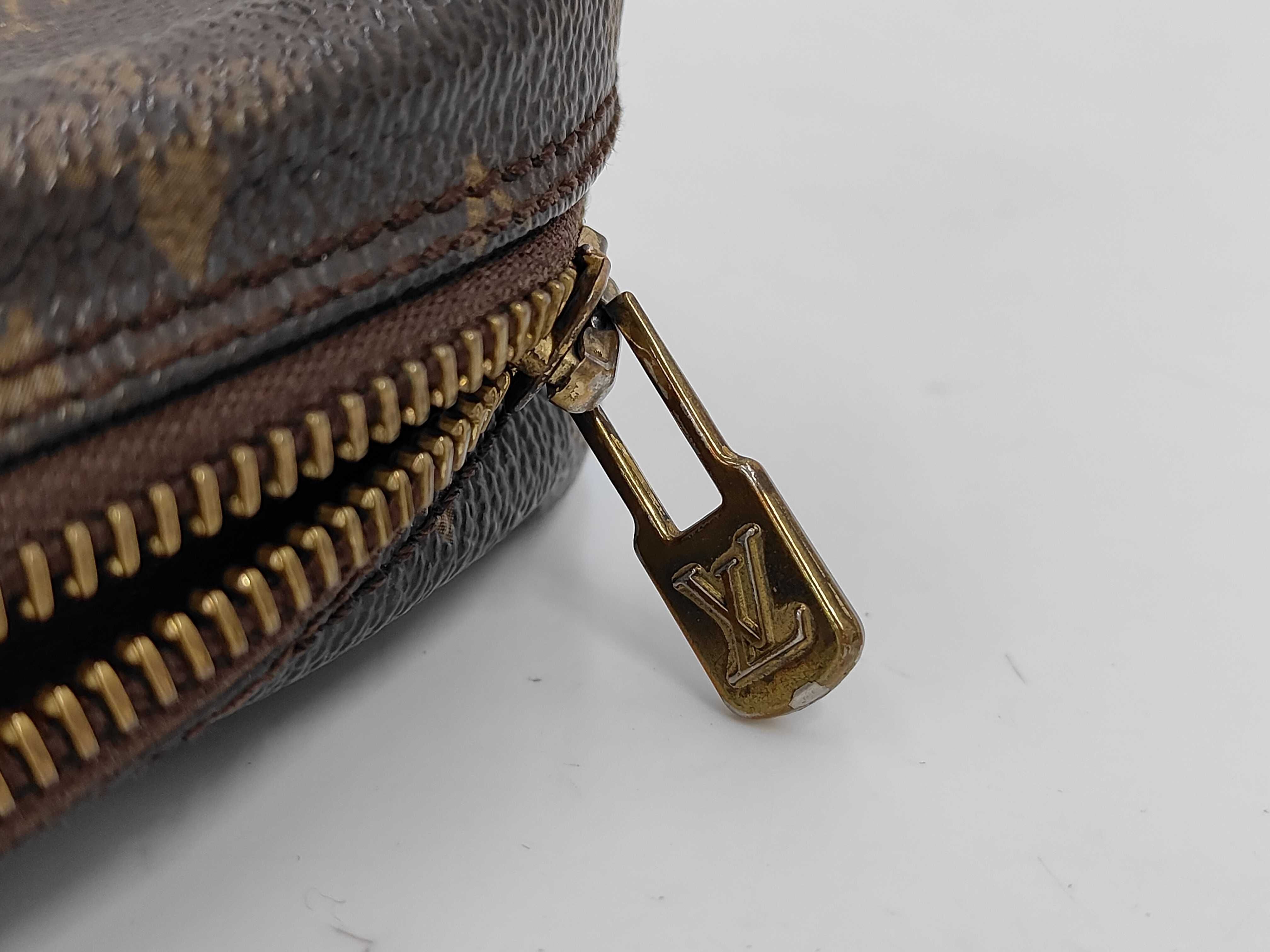 LV Monogram Compiegne 23 Second Bag — view 10