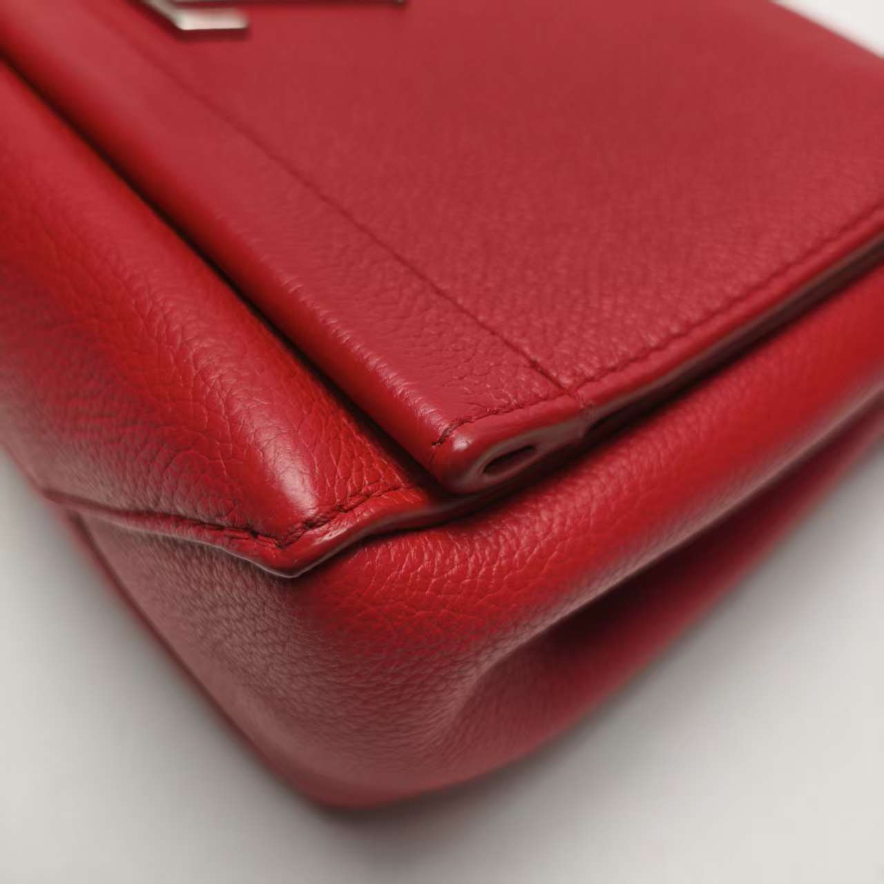 【*Shipped from: China*】LOUIS VUITTON Lockme Leather Shoulder Bag — view 7