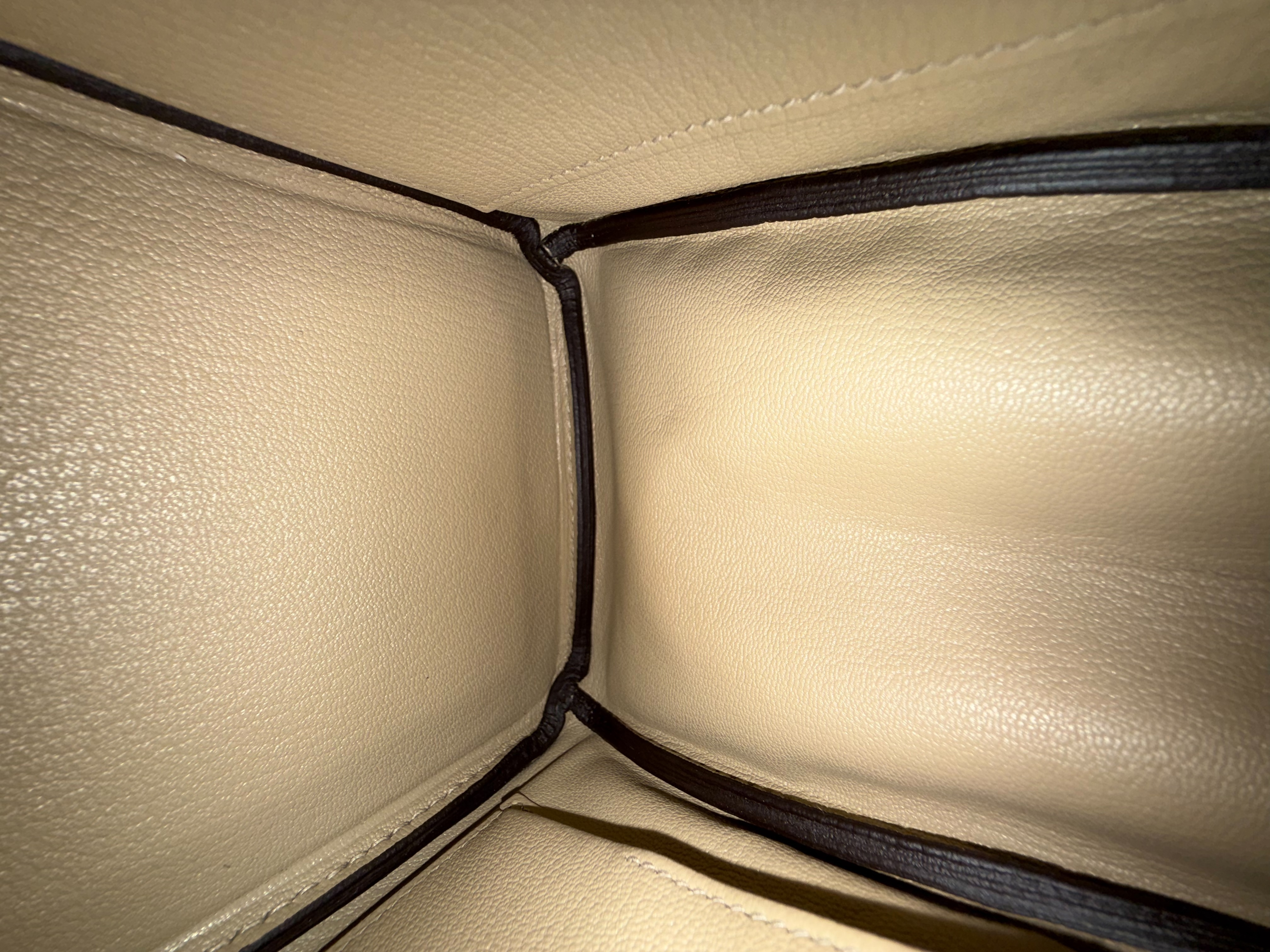 Birkin25 Trench Togo PHW K Stamp Handbag — view 14