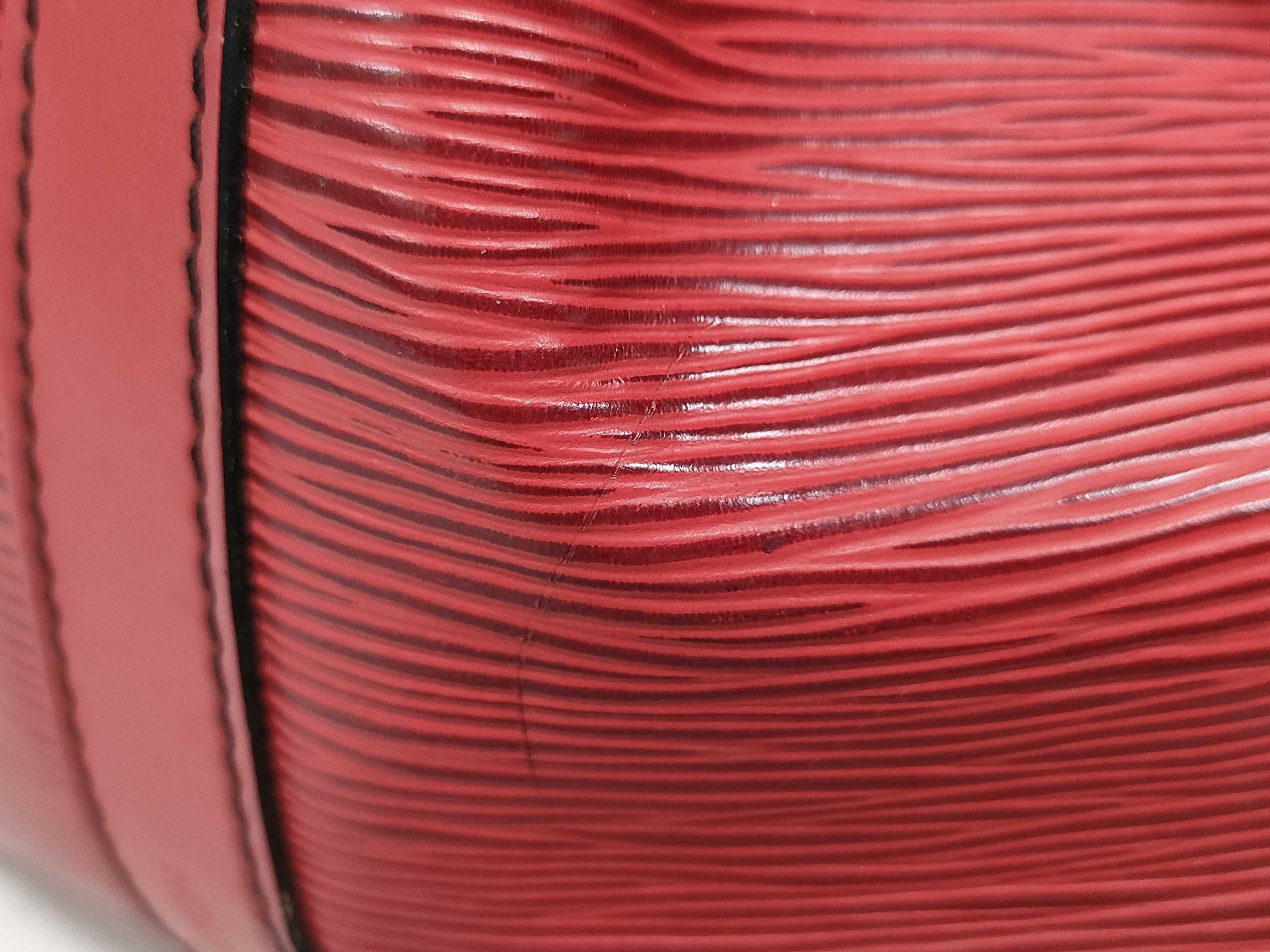 Epi Petit Noé Red Shoulder Bag — view 9