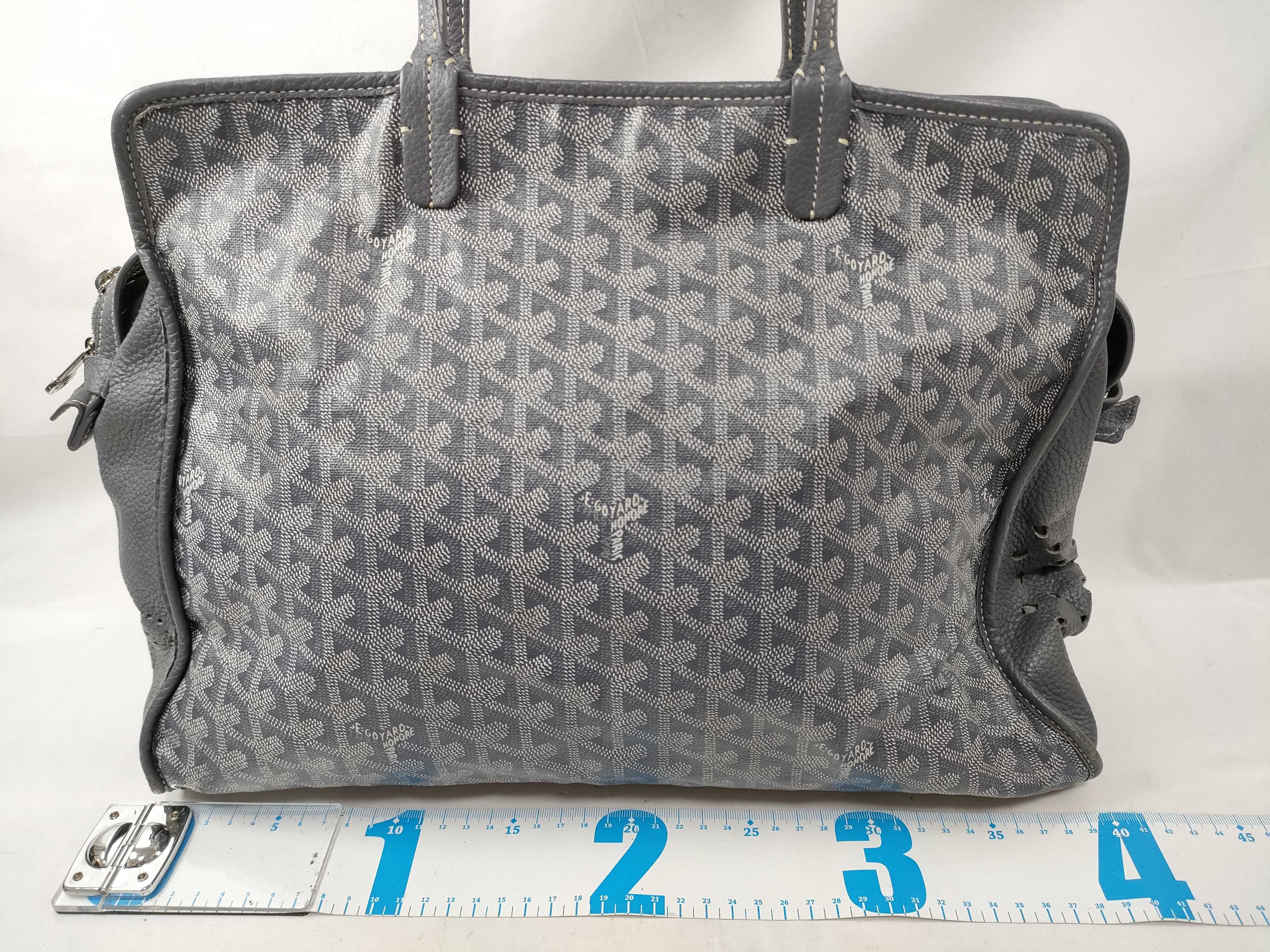 Ardie PM Grey Tote Bag — view 2